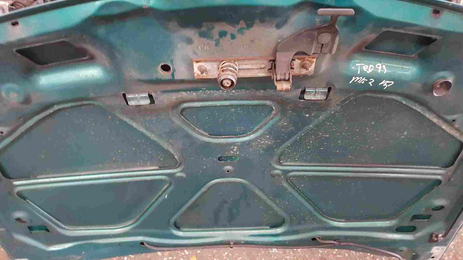 Thumb 3 Renault Clio MK2 2001-2006 Front Bonnet Green Turquise Blue TED92