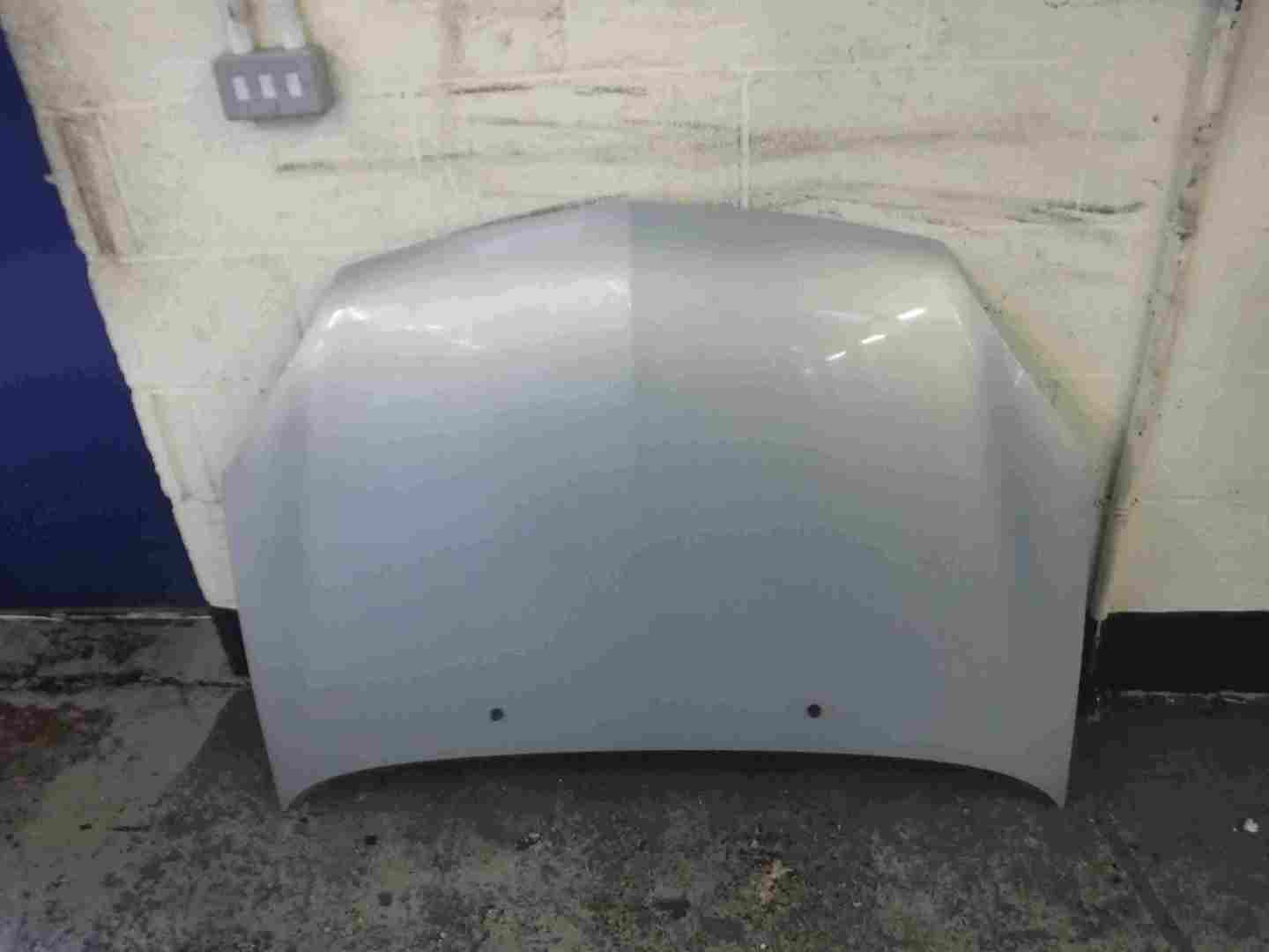 Renault Clio MK2 2001-2006 Front Bonnet Silver 632