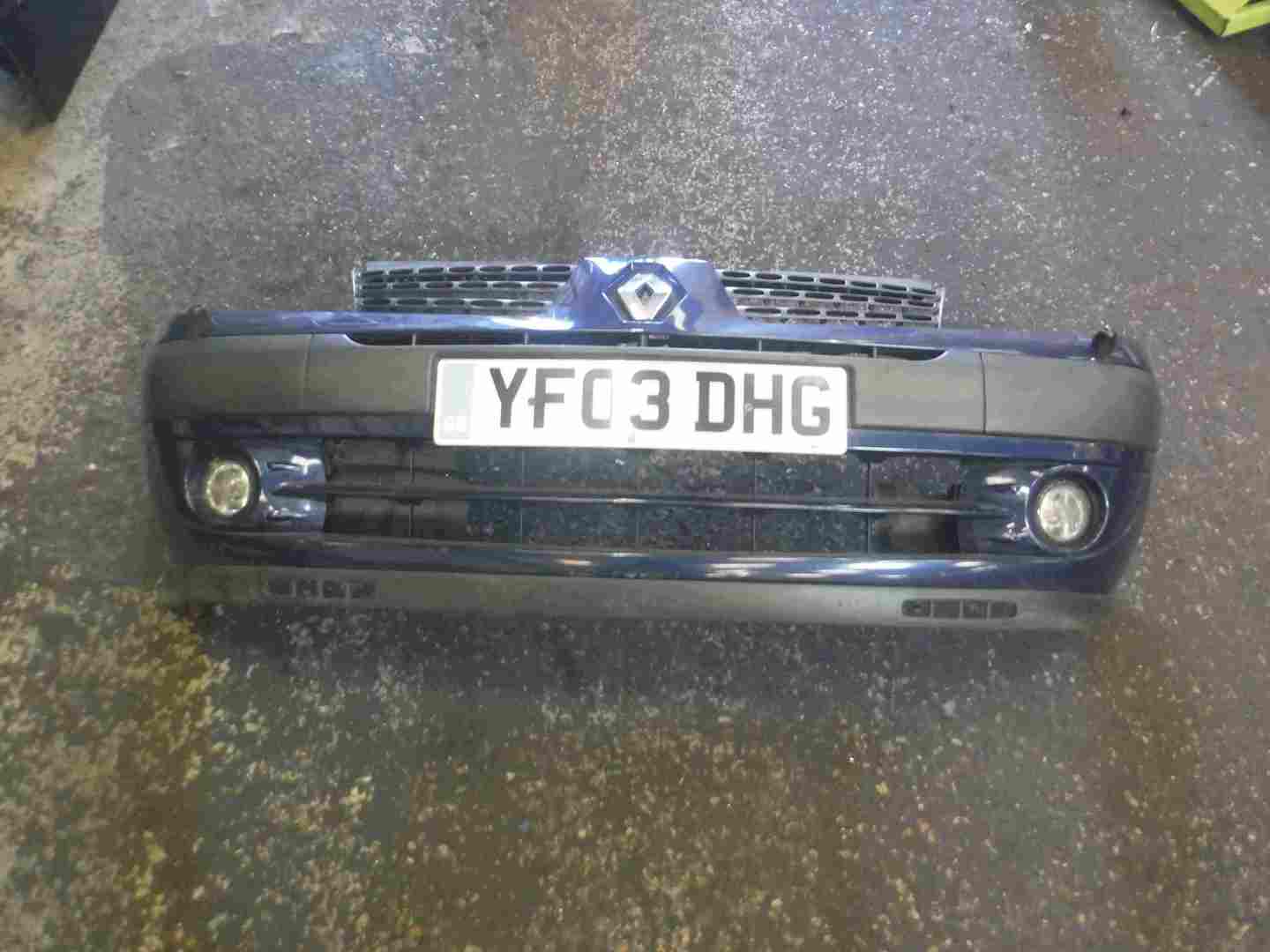 Renault Clio MK2 2001-2006 Front Bumper Blue TED44