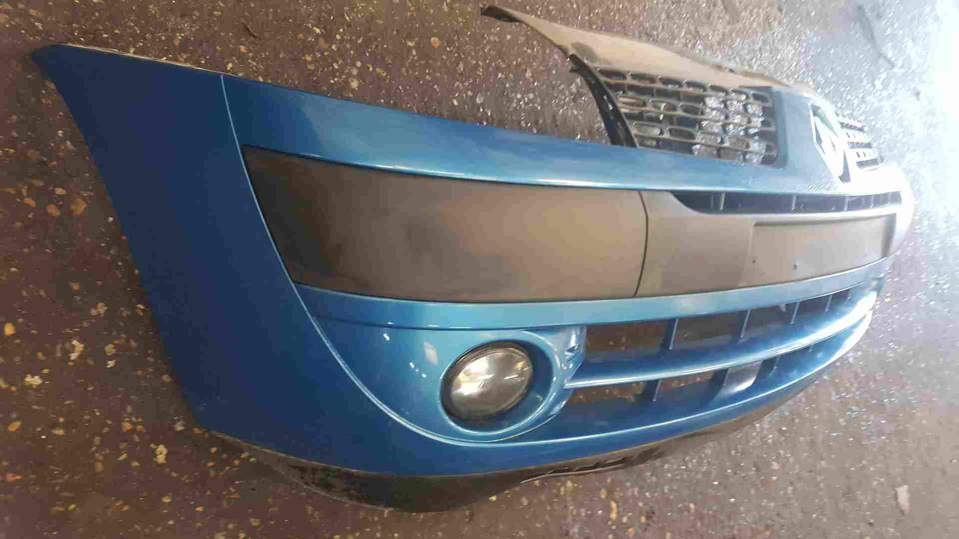 Thumb 6 Renault Clio MK2 2001-2006 Front Bumper Blue Ted48 With Fogs