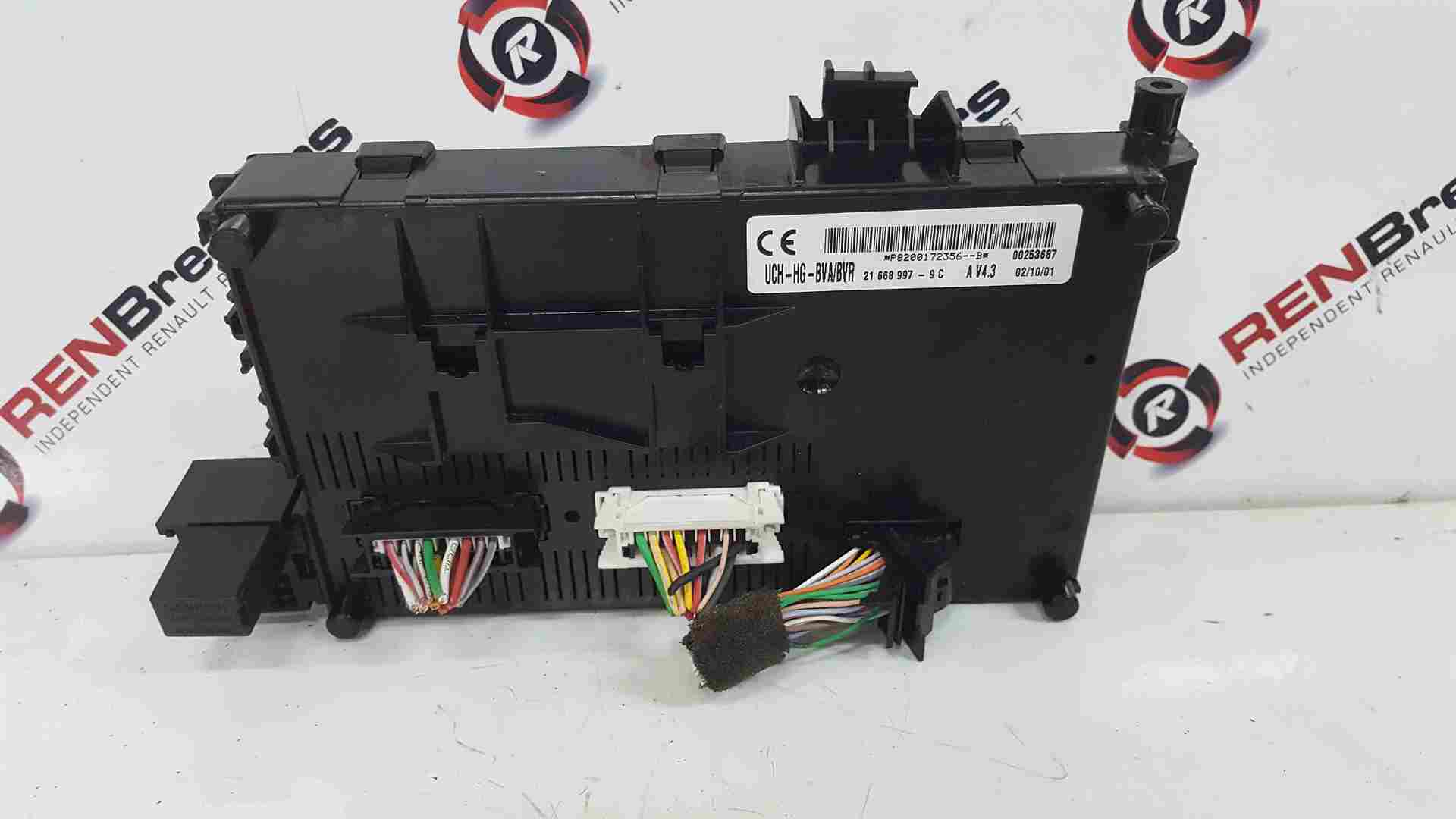 Thumb 2 Renault Clio MK2 2001-2006 Fuse Box UCH BCM RECODING SERVICE 8200172356