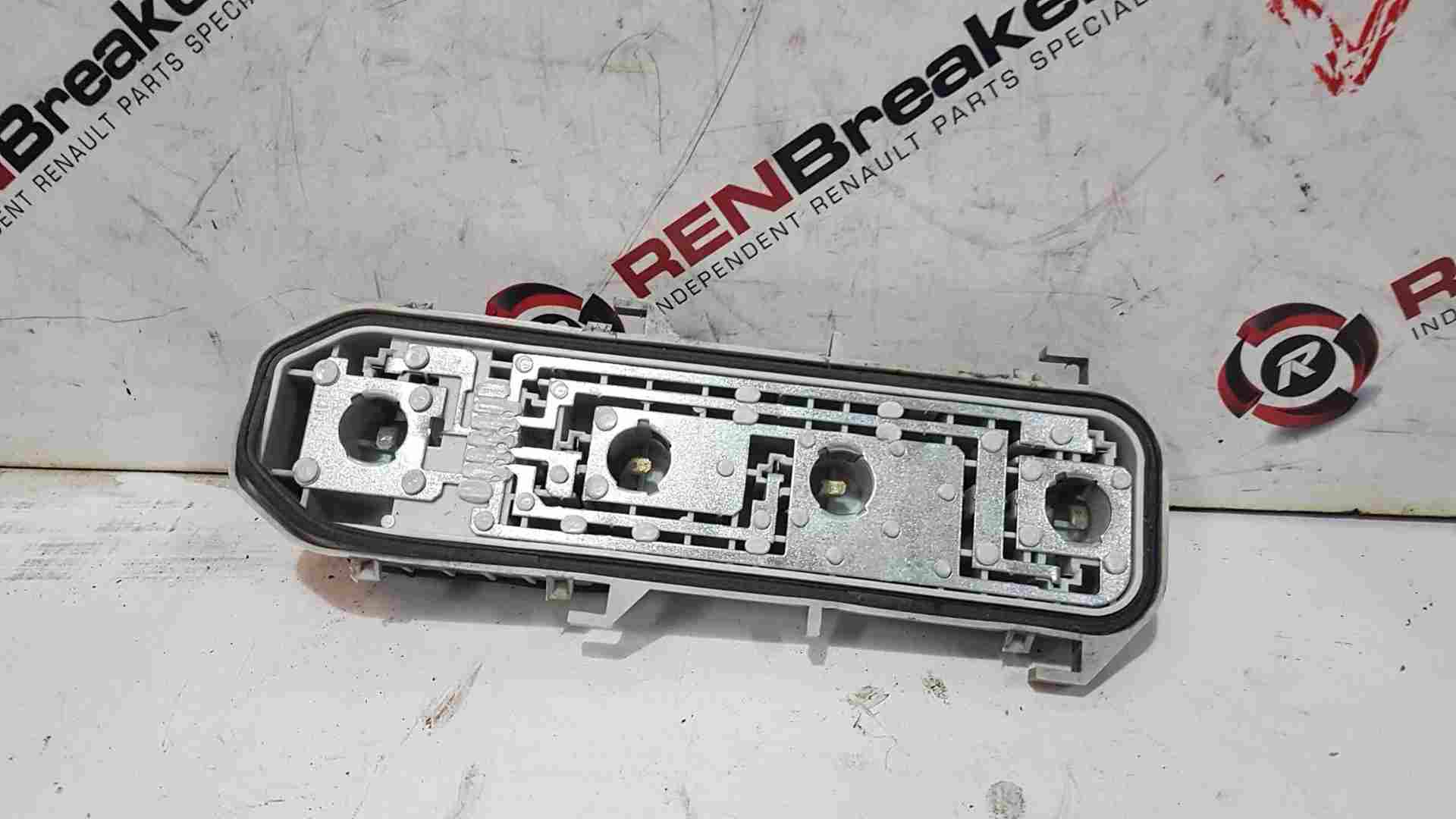 Thumb 6 Renault Clio MK2 2001-2006 Passenger Drivers OSR Nsr Rear Light Bulb Holder