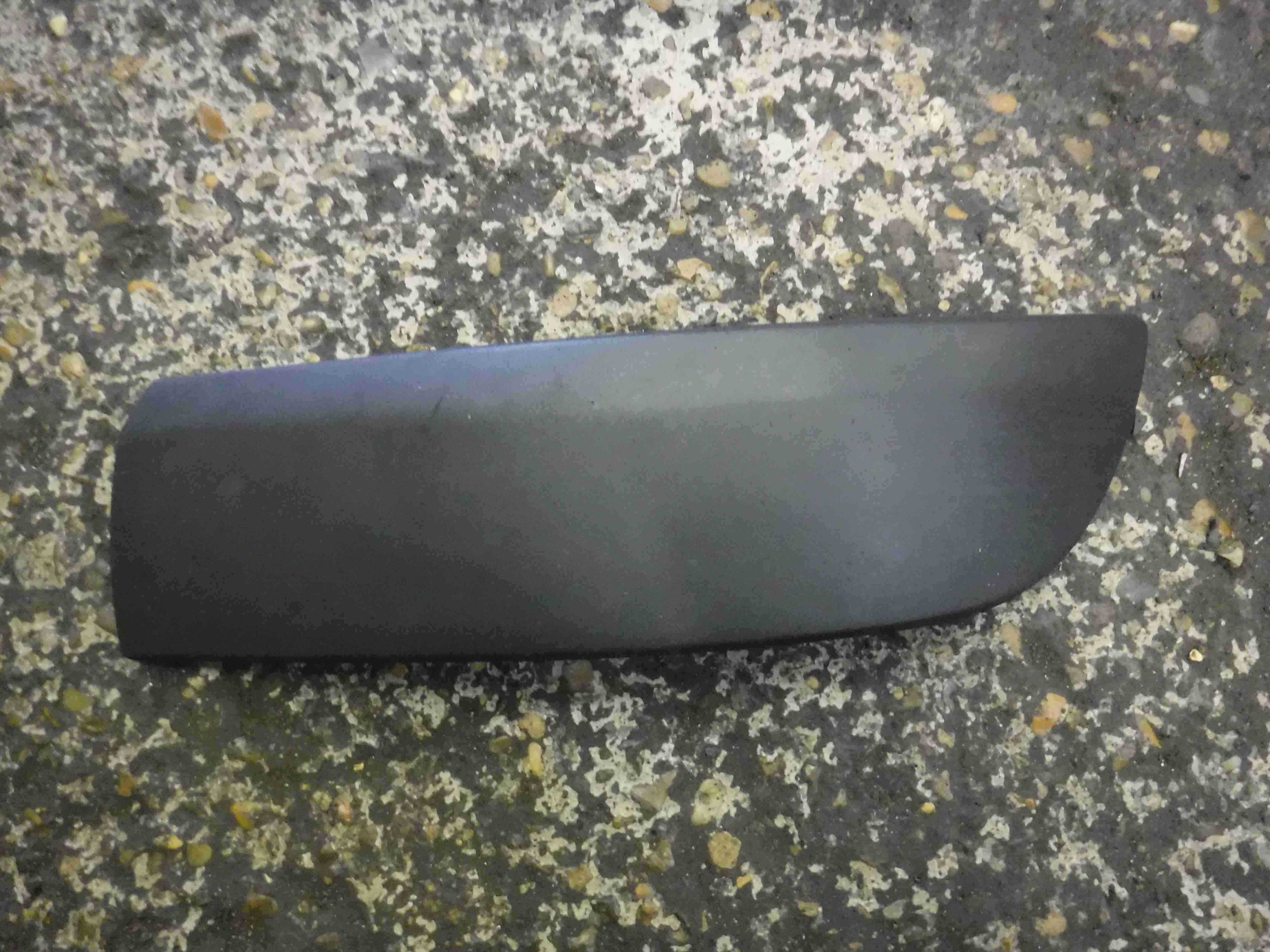Renault Clio MK2 2001-2006 Passenger NSF Front Bumper Grill Insert Trim Moulding