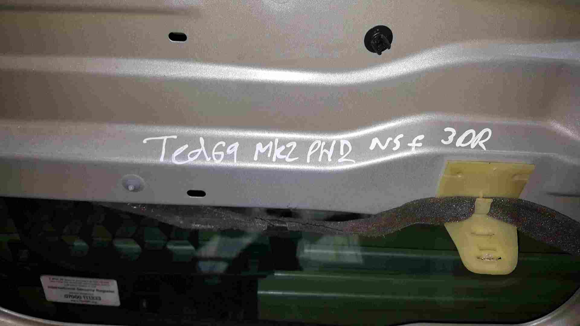 Thumb 2 Renault Clio MK2 2001-2006 Passenger NSF Front Door Silver TED69 3dr