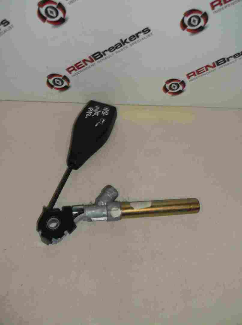Renault Clio MK2 2001-2006 Passenger NSF Front Seat Belt Buckle  Pretensioner