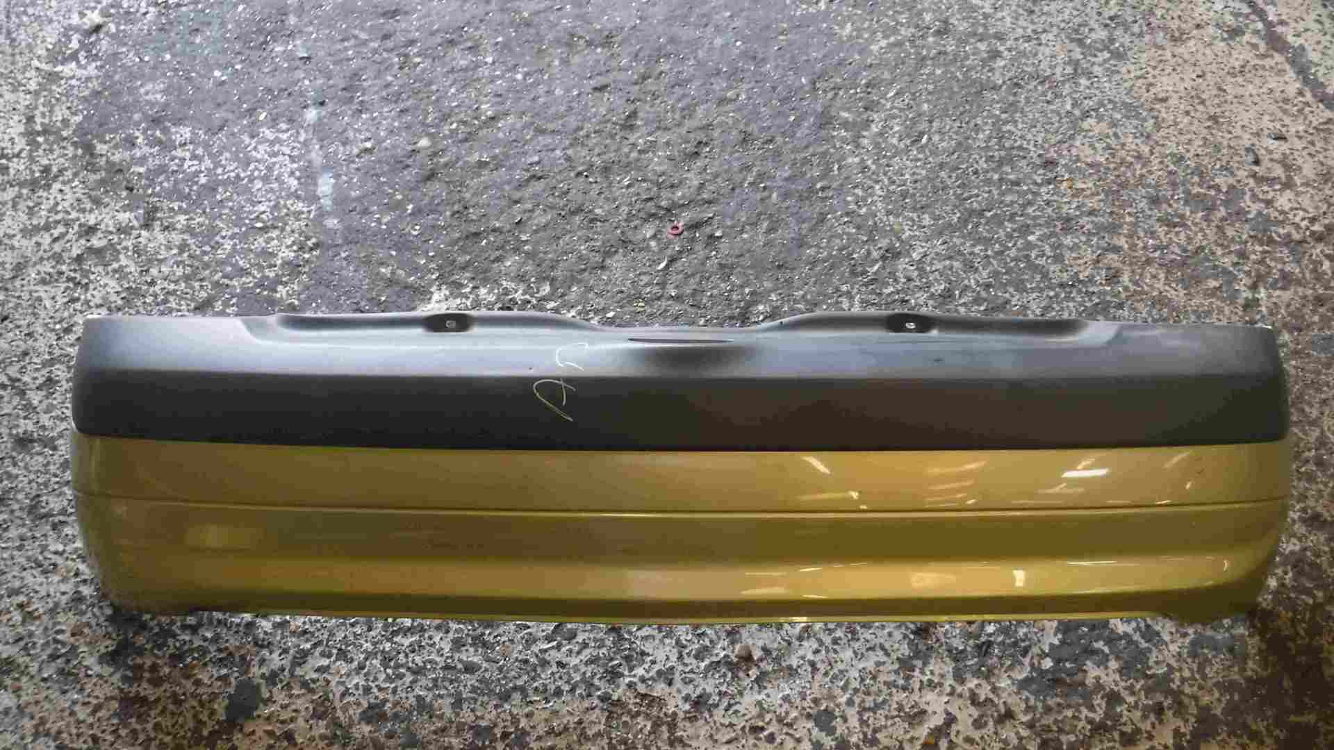 Renault Clio MK2 2001-2006 Rear Bumper Green TED99