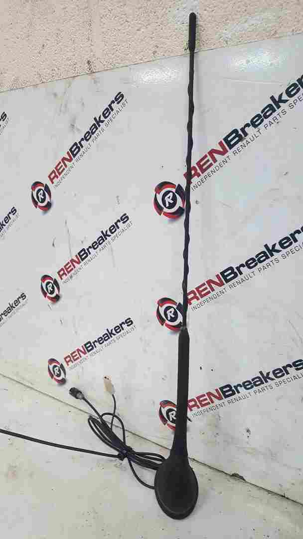 Thumb 4 Renault Clio MK2 2001-2006 Roof Radio Ariel Aeria