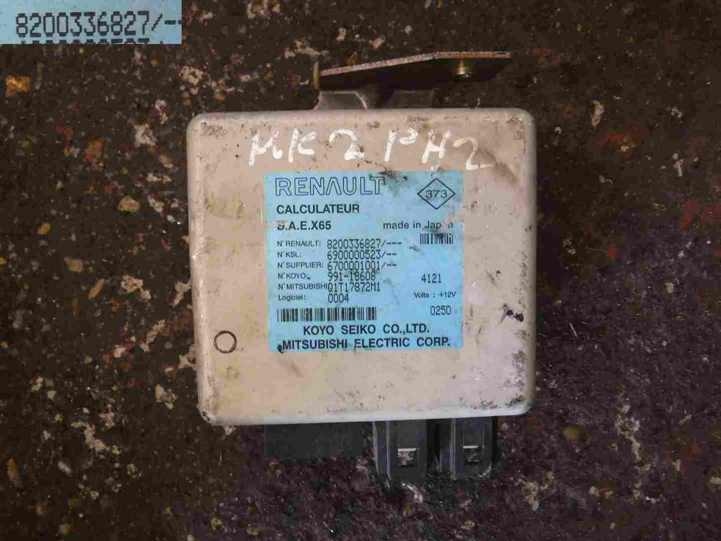 Renault Clio MK2 2001-2006 Steering Column ECU Computer 8200336827
