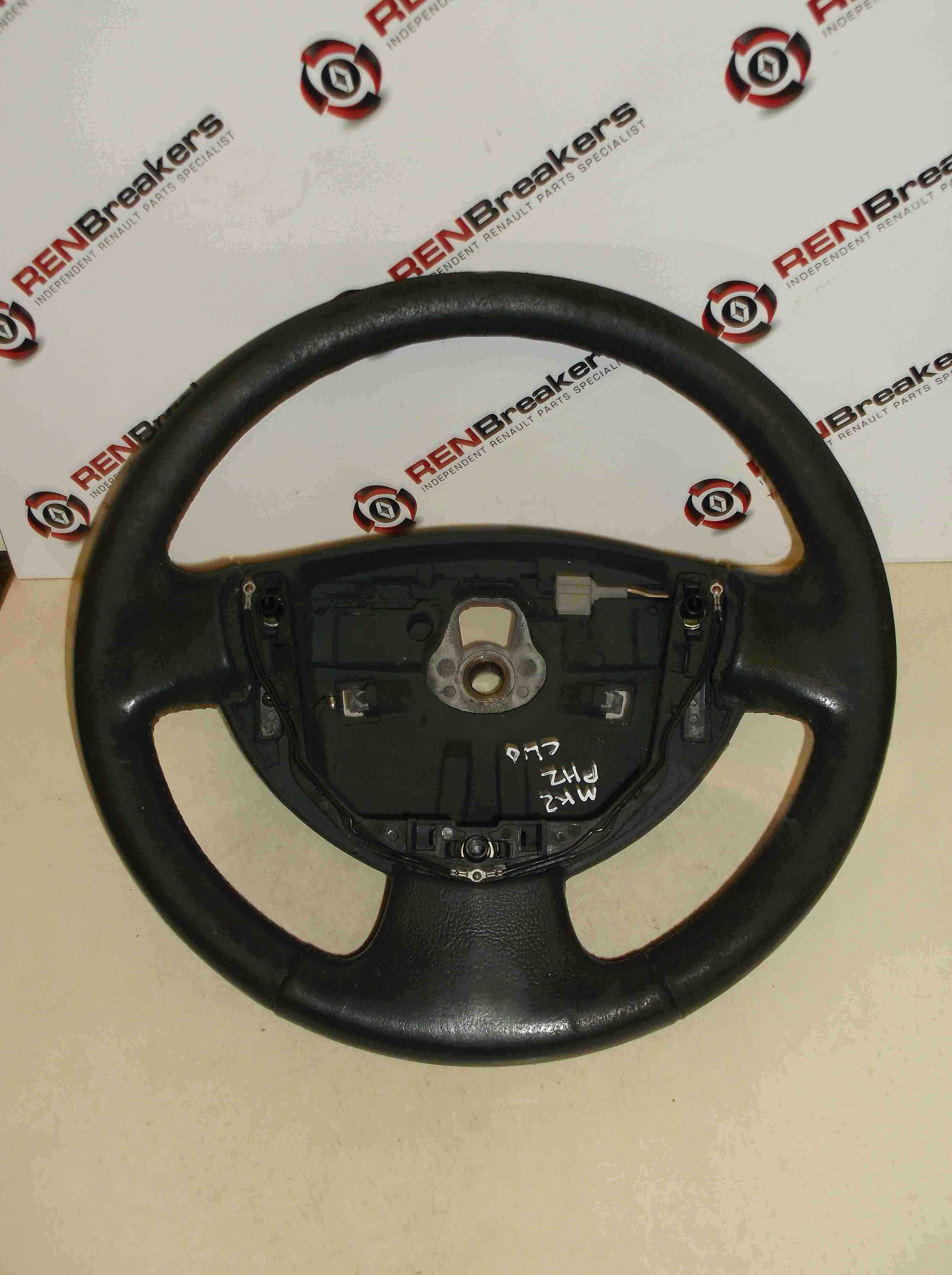 Renault Clio MK2 2001-2006 Steering Wheel 8200058851