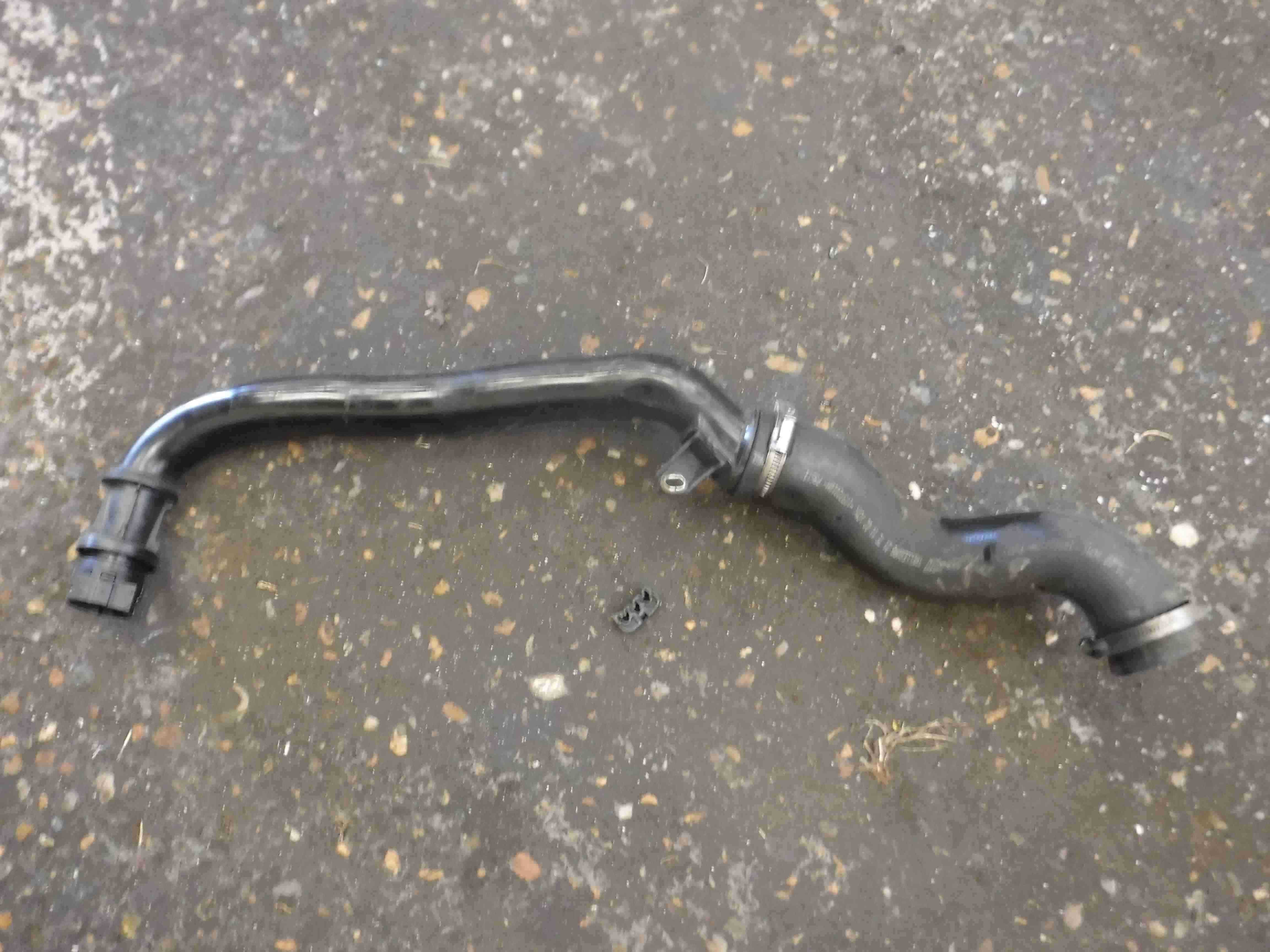 Renault Clio MK3 2005-2009 1.2 16v TCE Turbo To Intercooler Pipe 8200766022