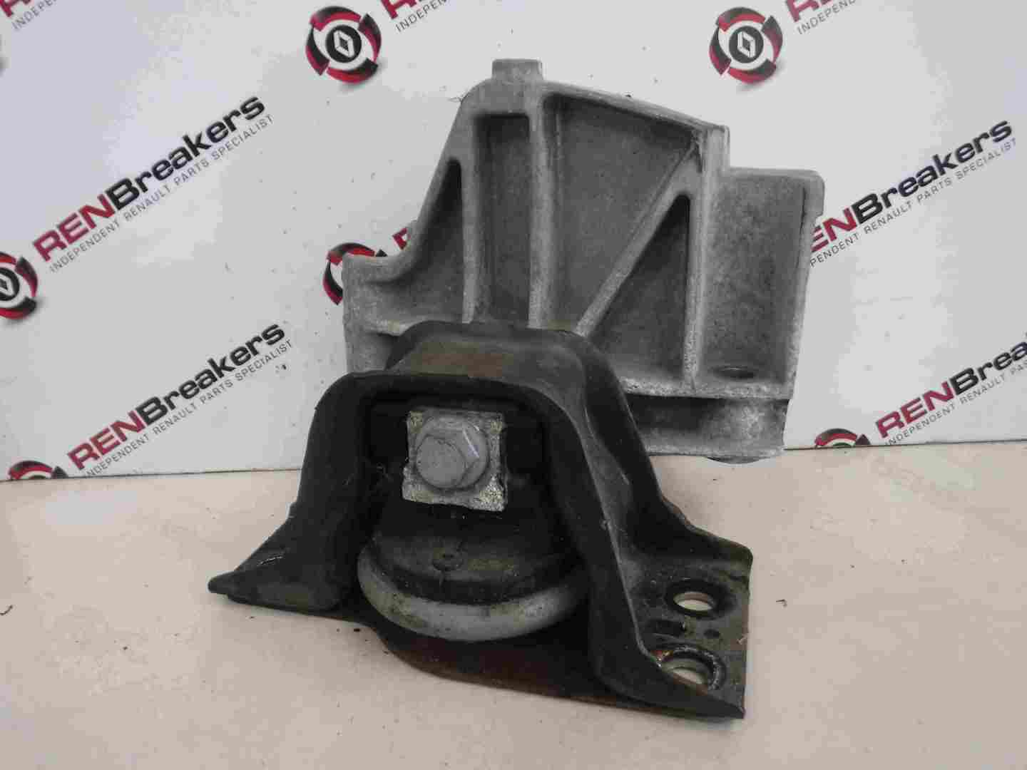 Renault Clio MK3 2005-2009 1.4 16v Drivers OS Engine Mount   Bracket