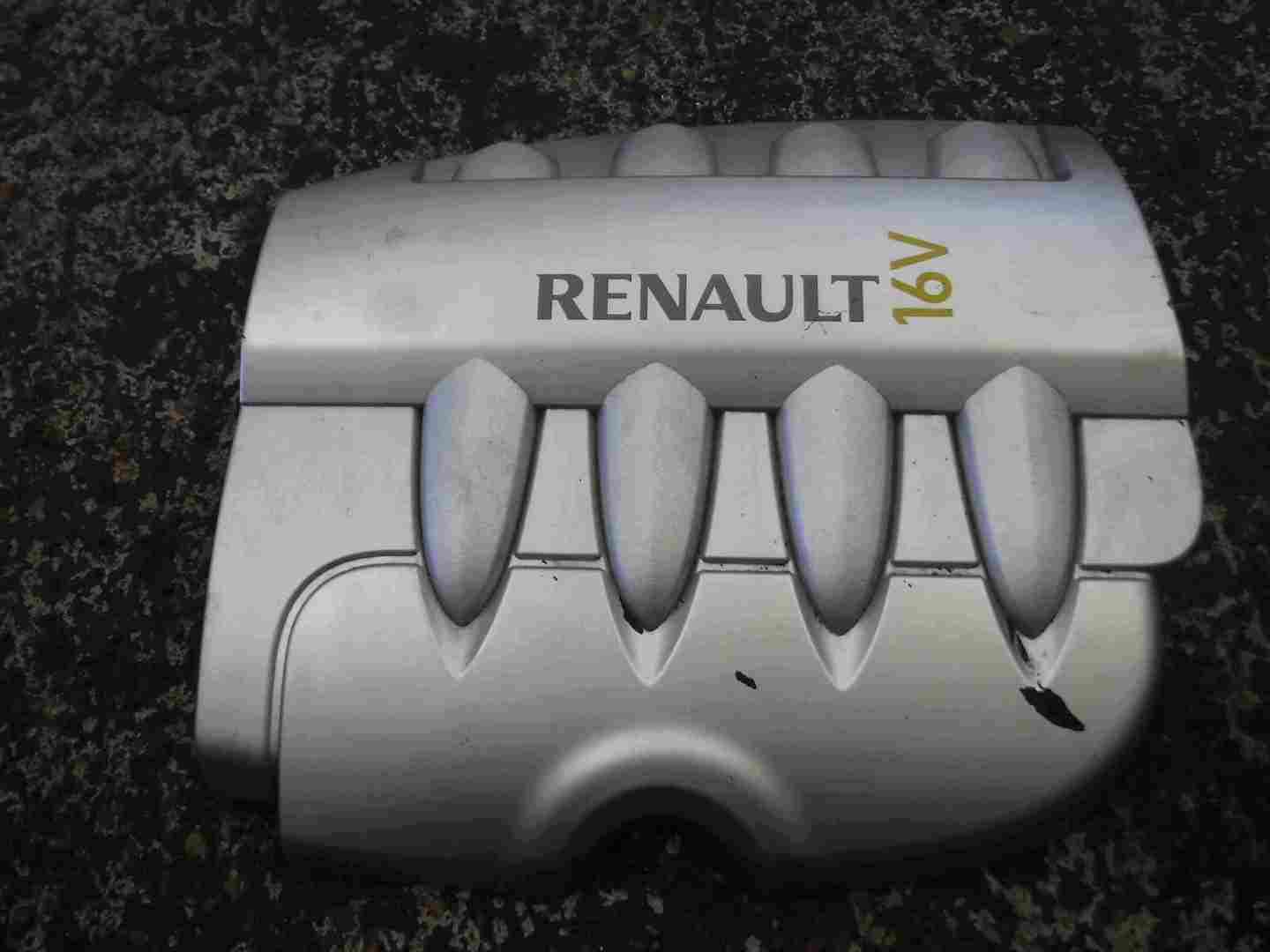Renault Clio MK3 2005-2009 1.4 16v Engine Cover Plastic 8200323607