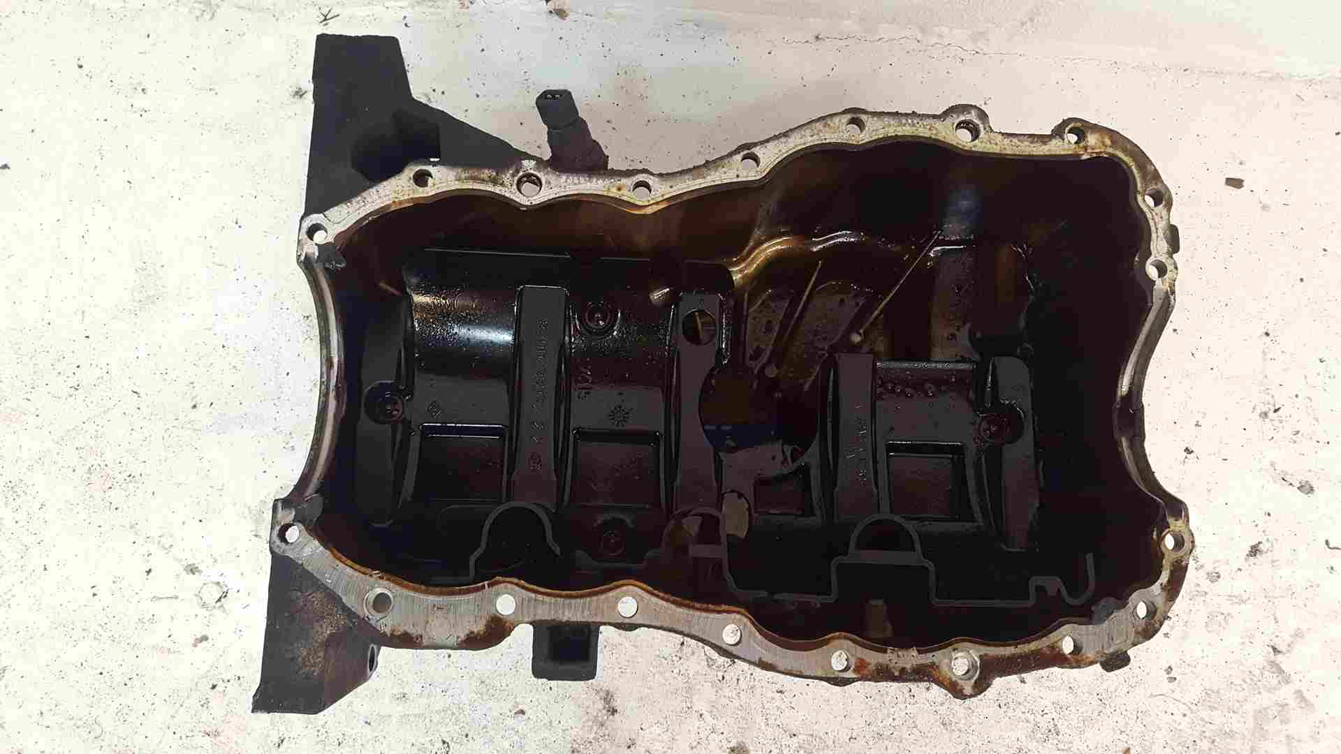 Thumb 6 Renault Clio MK3 2005-2009 1.4 16V Engine Oil Sump Pan K4J 780 K4j780 8200238932