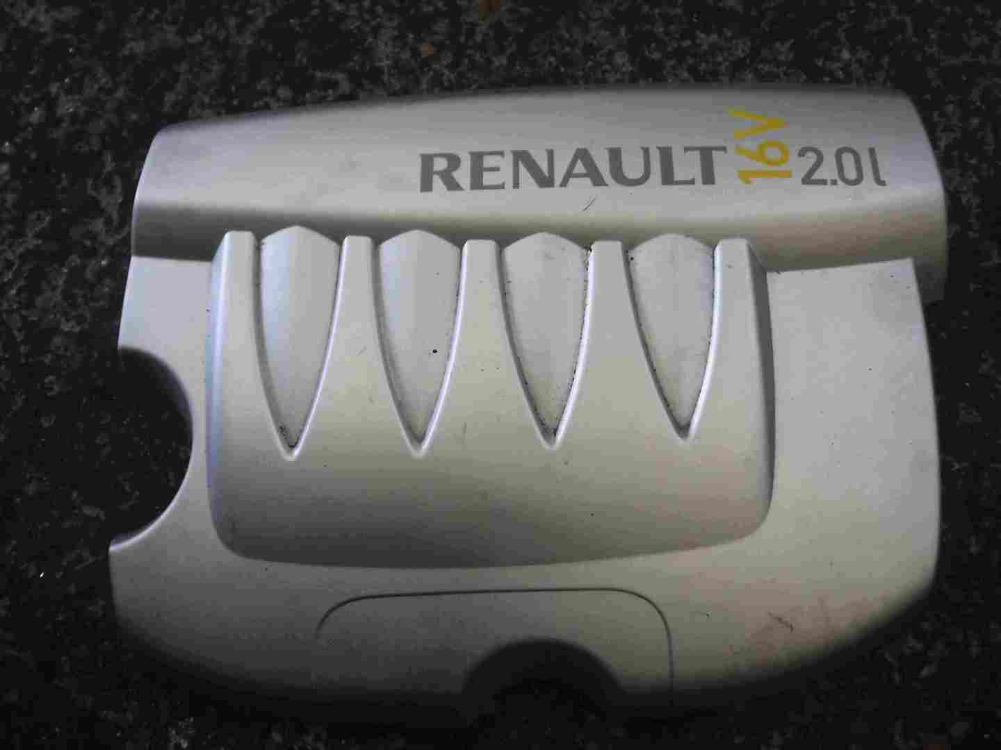 Renault Clio MK3 2005-2009 2.0 16v Engine Plastic Cover M4R 700 8200360005