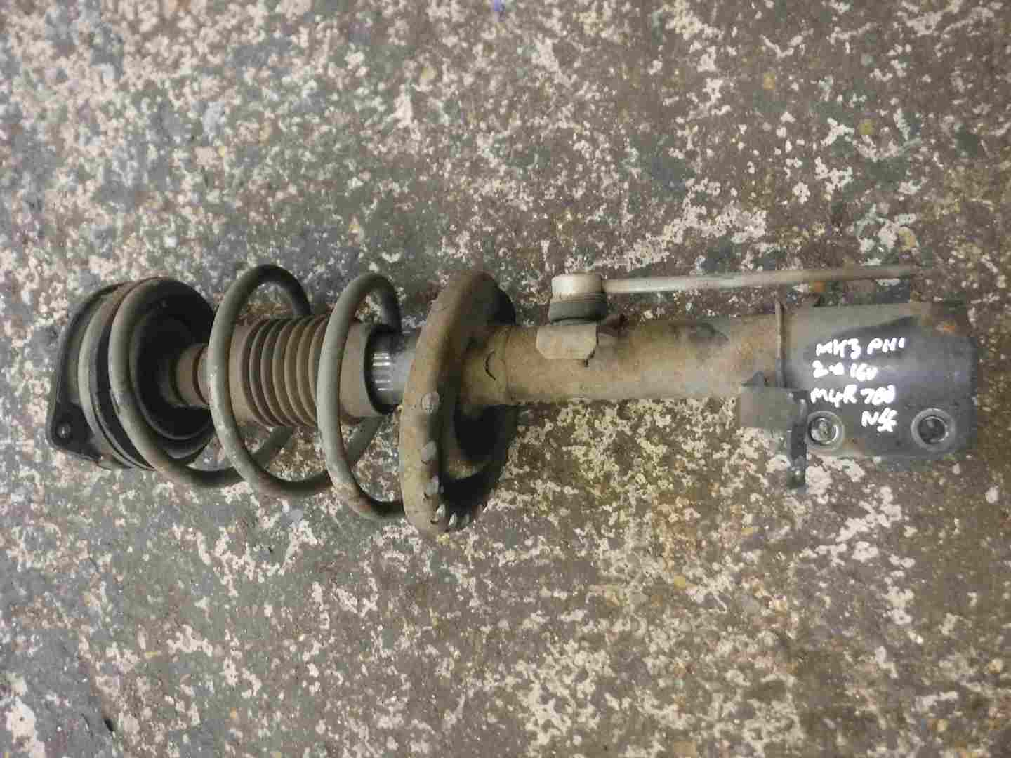 Renault Clio MK3 2005-2009 2.0 16v Passenger NSF Front Spring Suspension Leg