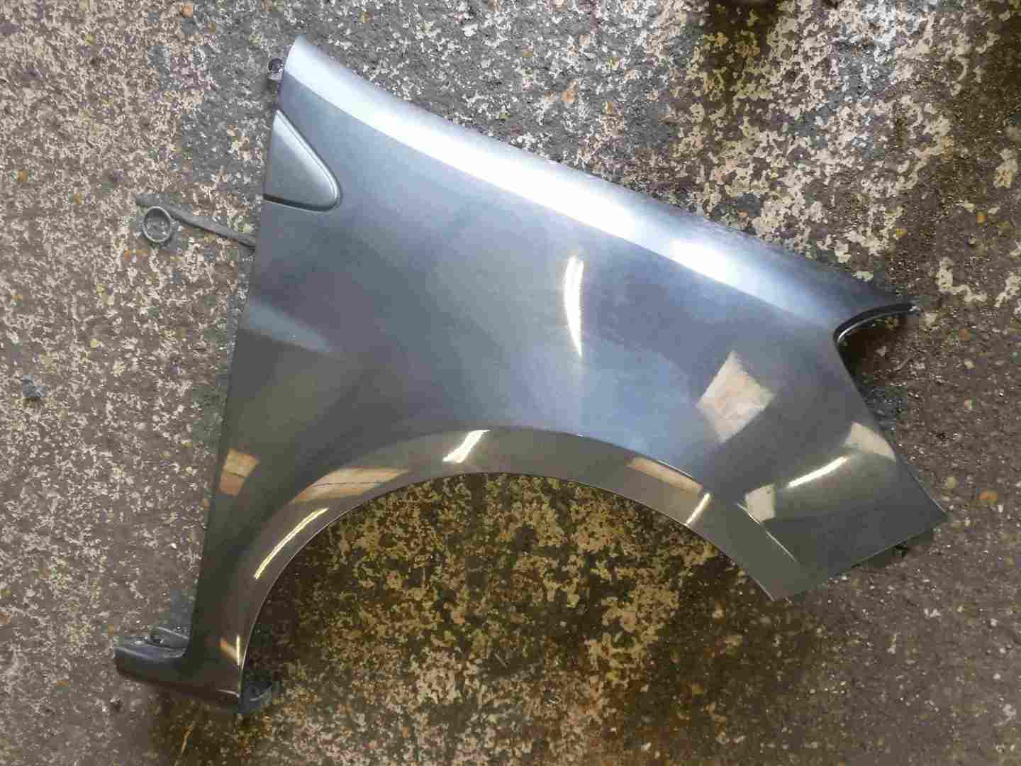 Renault Clio MK3 2005-2009 Drivers OS Wing Grey TEB66 185
