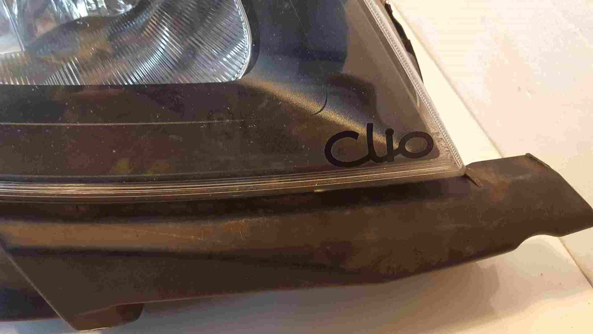 Thumb 2 Renault Clio MK3 2005-2009 Drivers OSF Front Headlight Black Back 8200261615