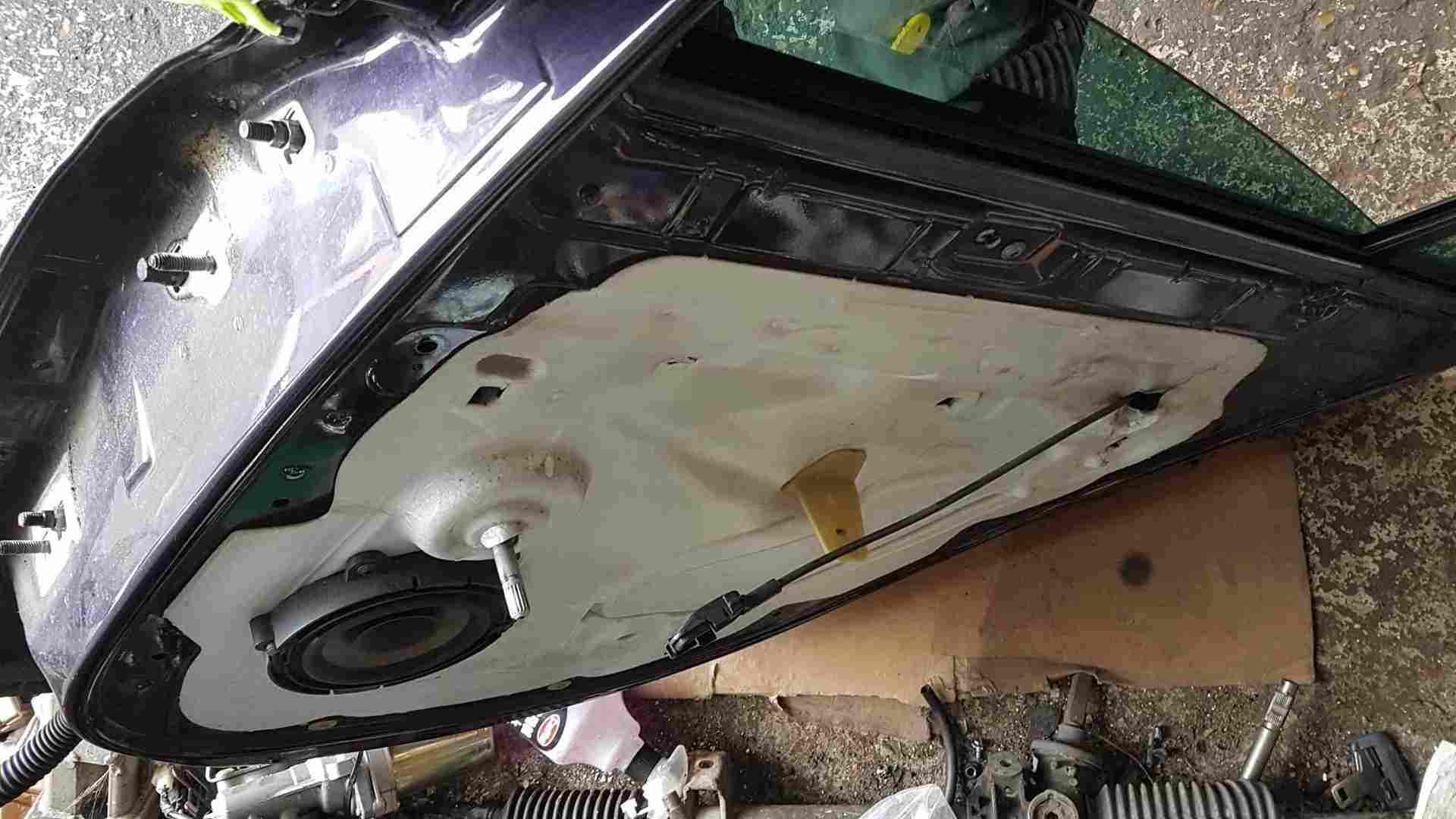 Thumb 2 Renault Clio MK3 2005-2009 Drivers OSR Rear Door Silver Te268 268 purple