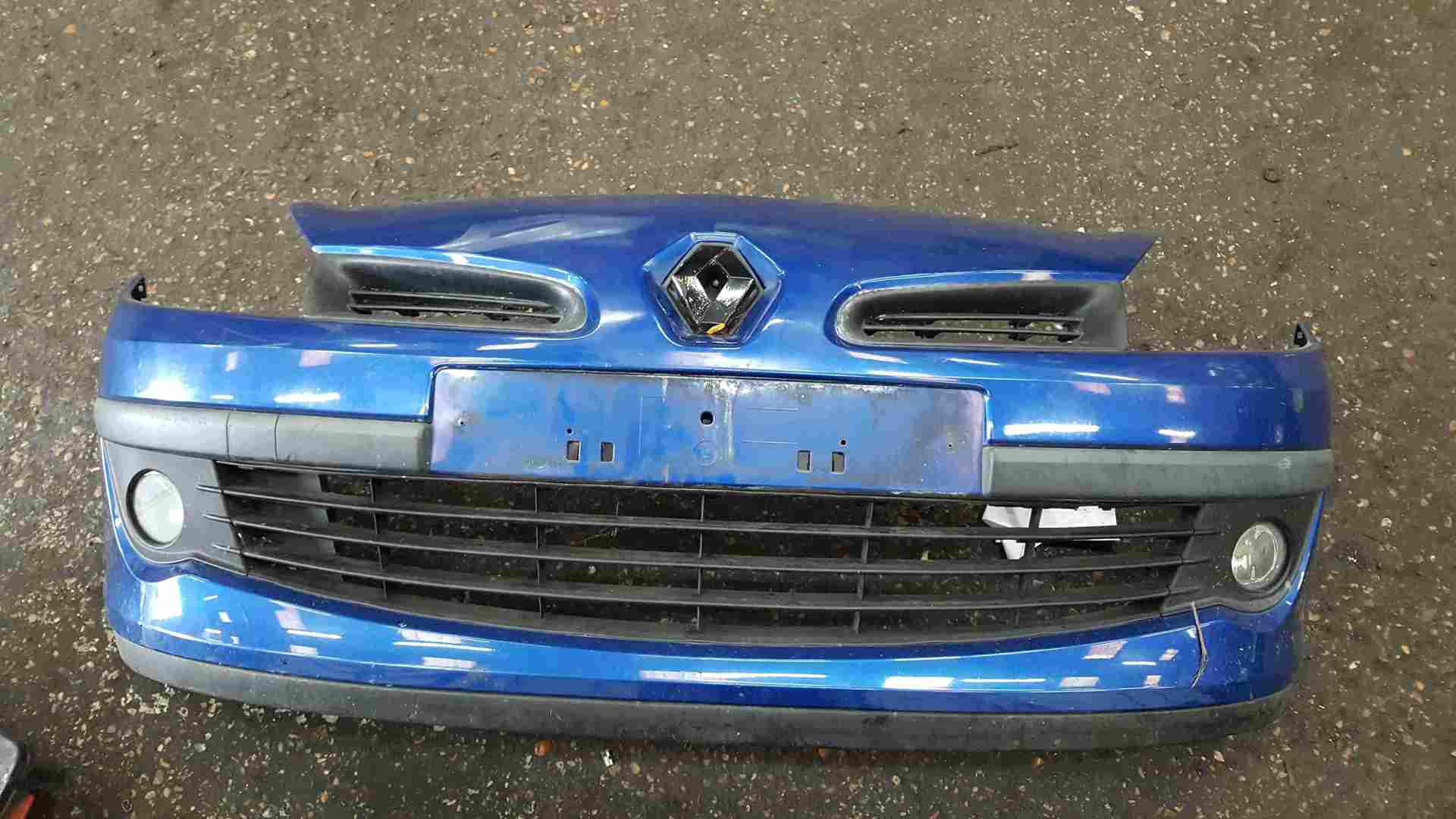 Renault Clio MK3 2005-2009 Front Bumper Blue TERNA 185 15 inch Wheels terna