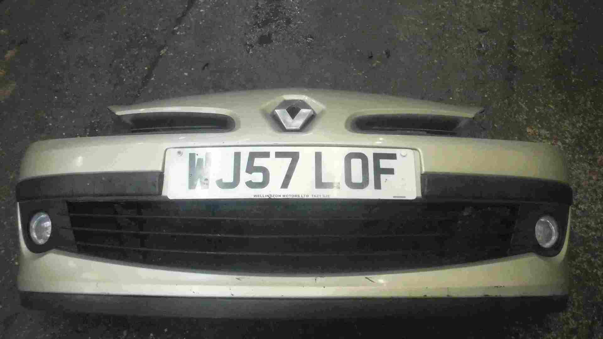 Renault Clio MK3 2005-2009 Front Bumper Gold Beige TED11 185 Type