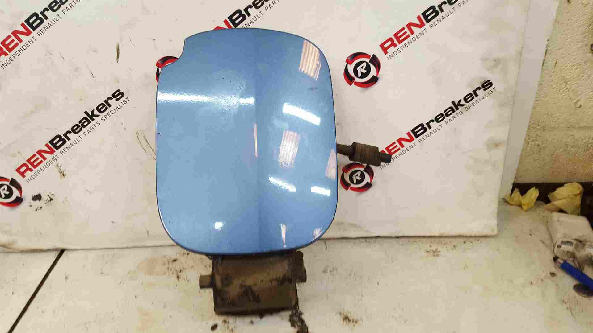 Thumb 3 Renault Clio MK3 2005-2009 Fuel CAP Flap Cover Blue Ternl 