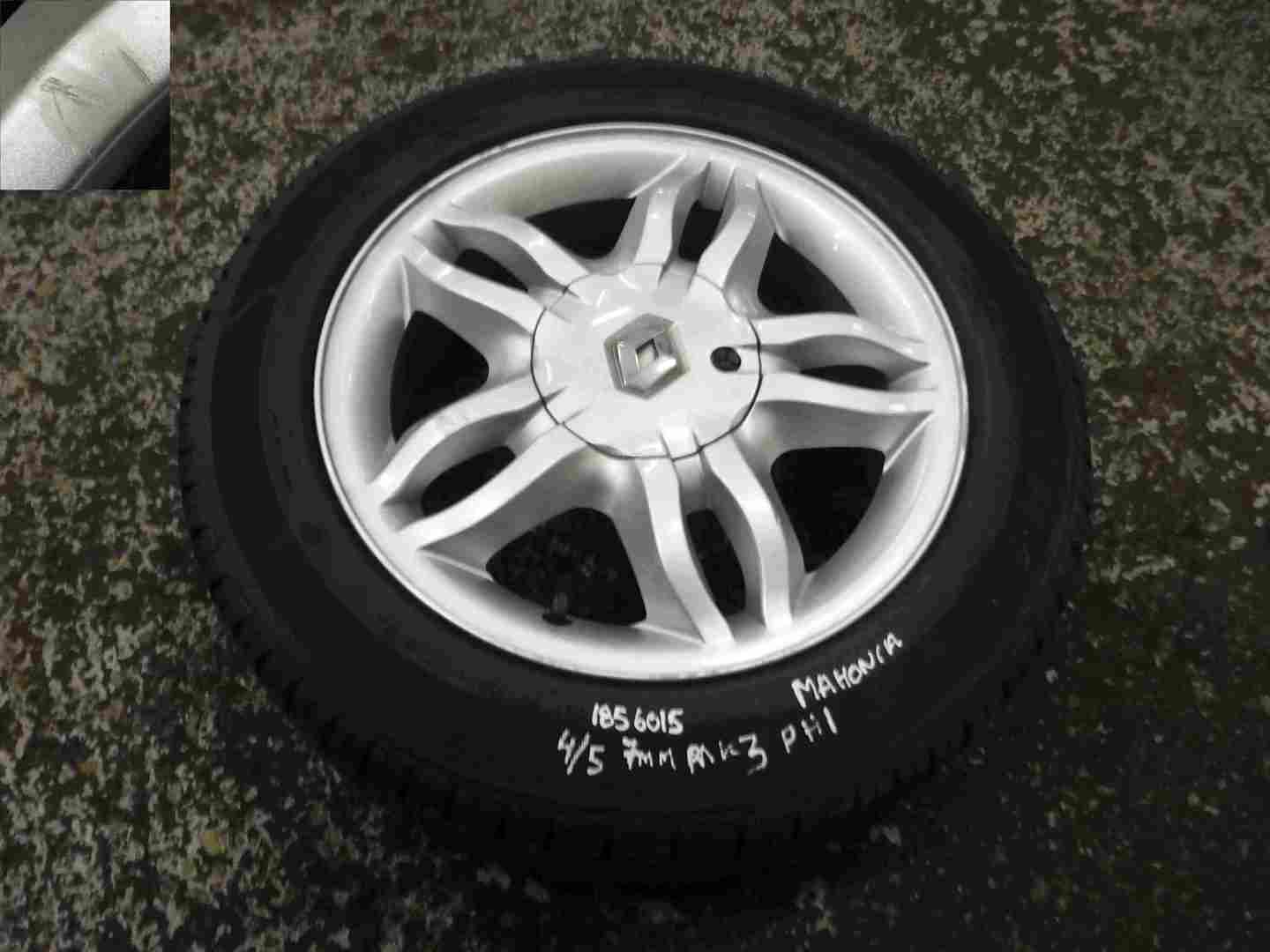 Renault Clio MK3 2005-2009 Mahonia Alloy Wheel + Tyre 185 60 15 7mm Tread 5/5