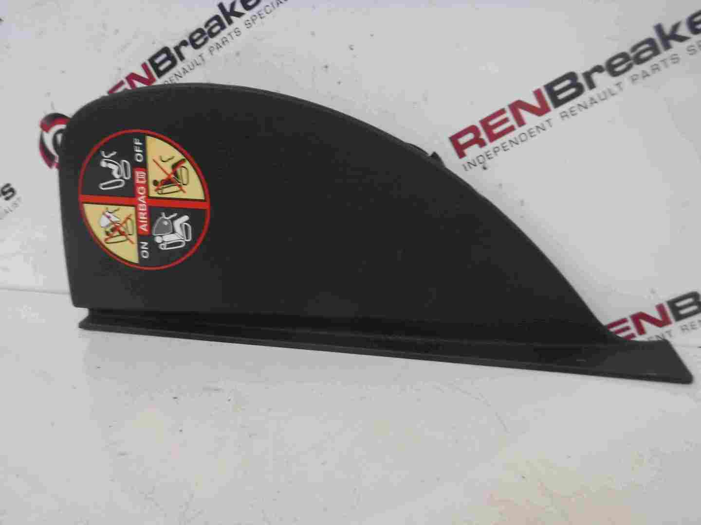 Renault Clio MK3 2005-2009 Passenger NS Dashboard Fuse Cover Plastic 8200407596