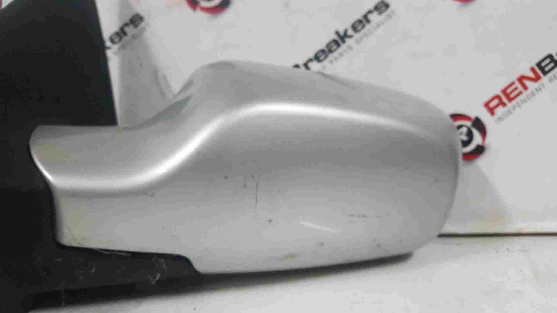 Thumb 4 Renault Clio MK3 2005-2009 Passenger Ns Wing Mirror Silver Ted69 cracked