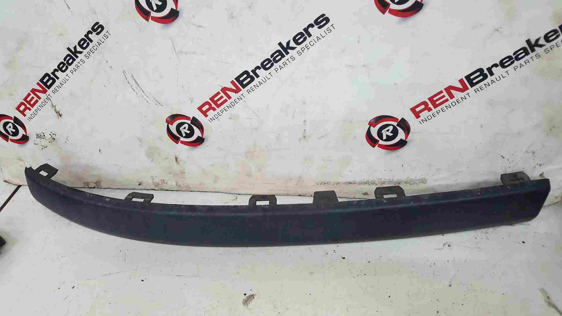 Thumb 3 Renault Clio MK3 2005-2009 Passenger NSF Front Bumper Moulding Trim  8200682320