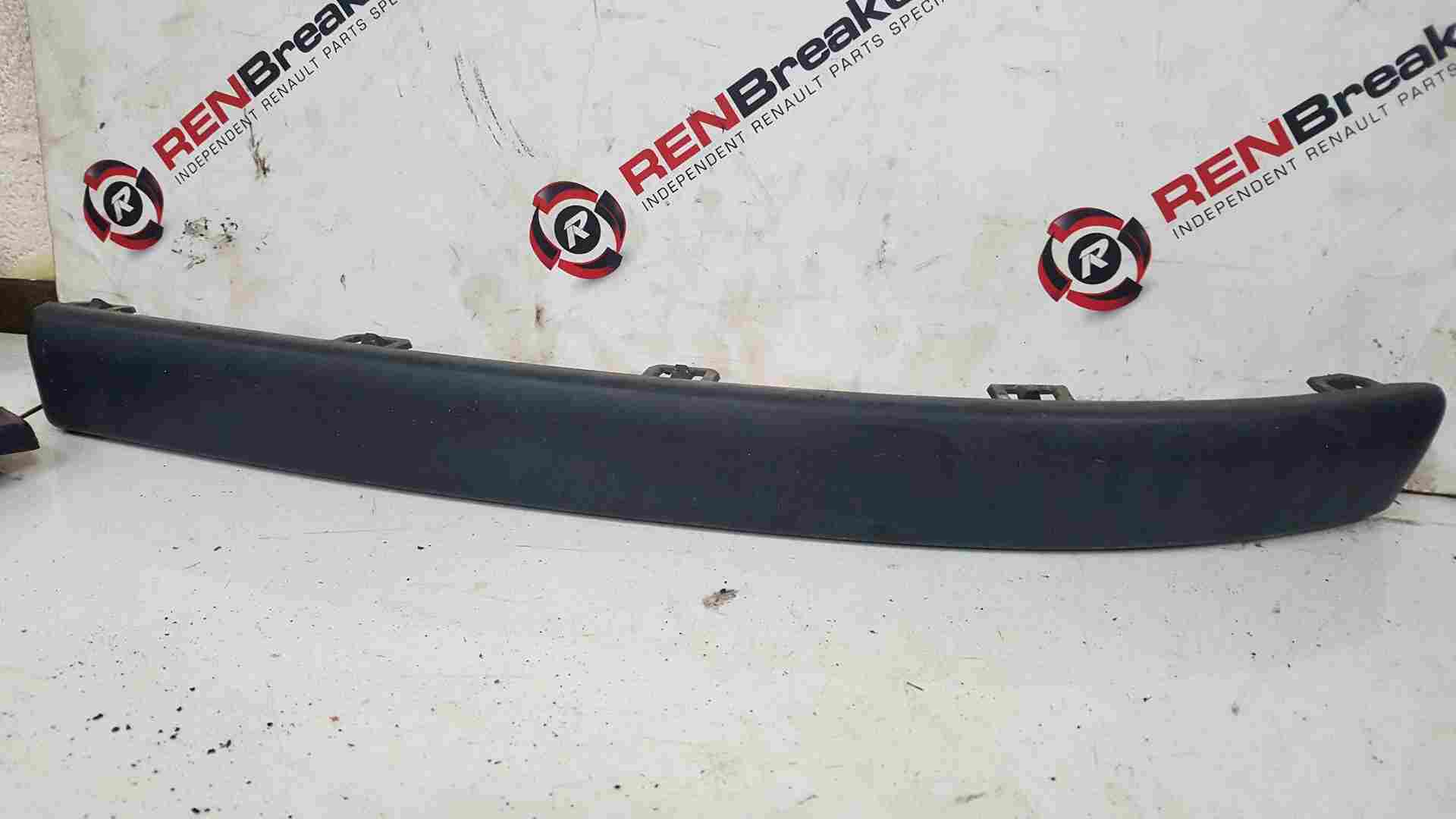 Thumb 6 Renault Clio MK3 2005-2009 Passenger NSF Front Bumper Moulding Trim  8200682320