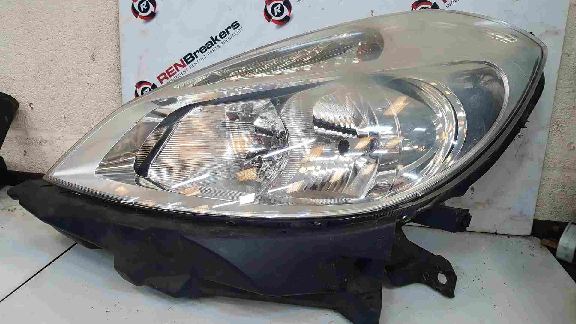 Thumb 3 Renault Clio MK3 2005-2009 Passenger NSF Front Head Lamp Headlight Chrome Cloudy