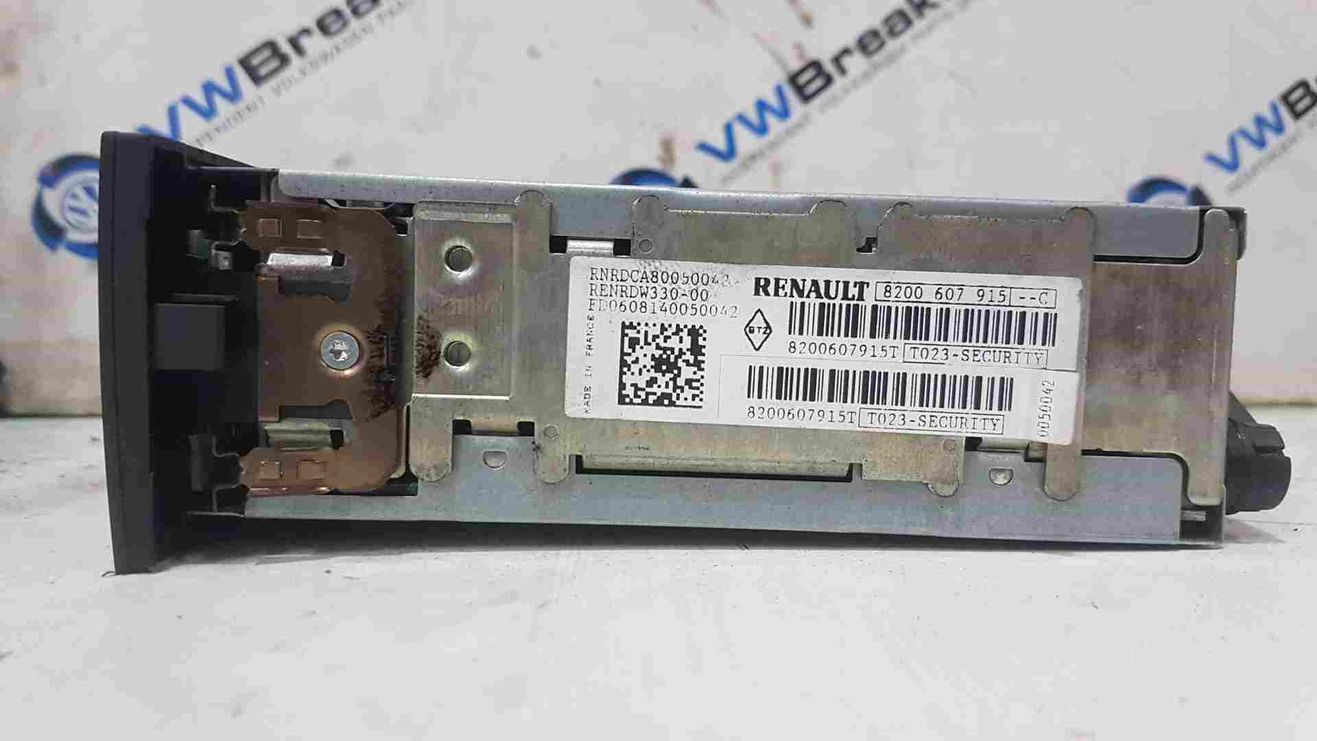 Thumb 5 Renault Clio MK3 2005-2009 Radio Cd Player Update List + Code 8200607915