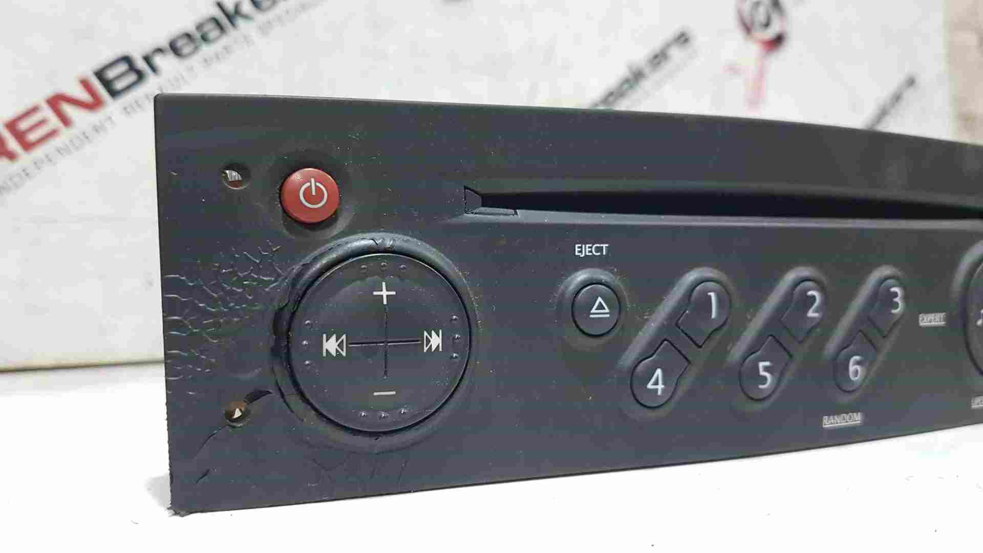 Thumb 6 Renault Clio MK3 2005-2009 Radio Cd Player Update List + Code 8200607915