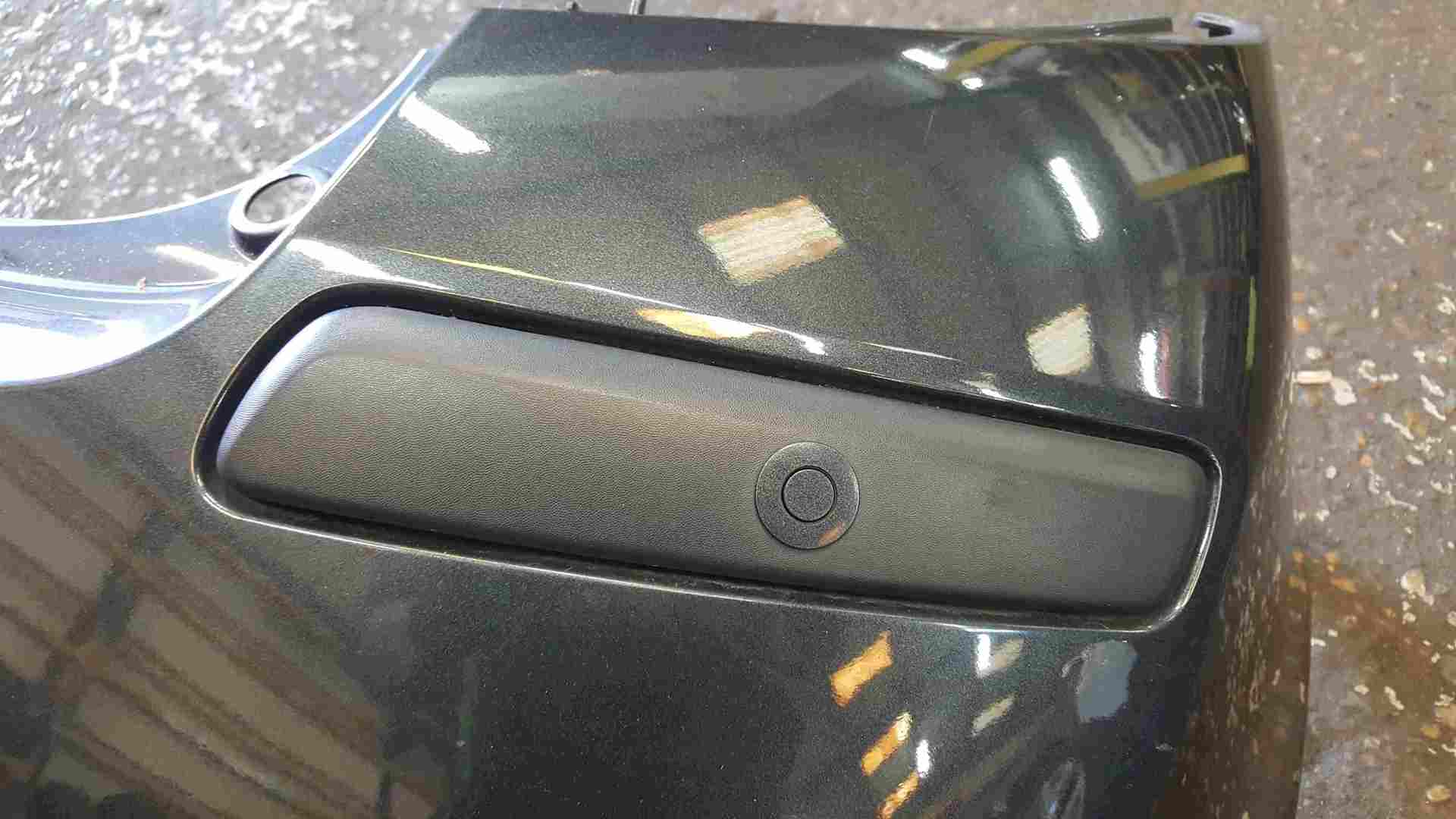 Thumb 3 Renault Clio MK3 2005-2009 Rear Bumper Grey TEB66 WITH PARKING SENSORS