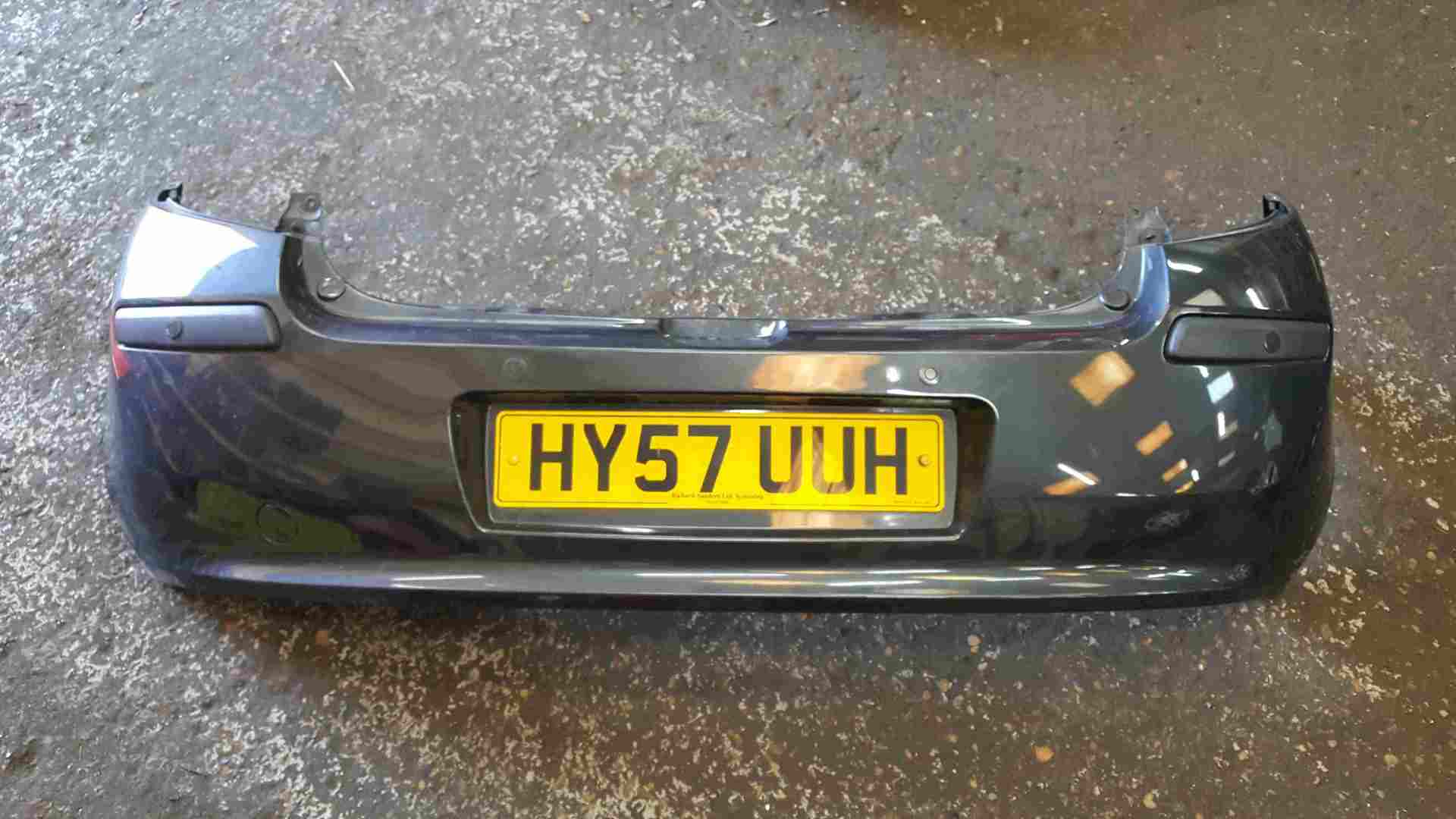 Renault Clio MK3 2005-2009 Rear Bumper Grey TEB66 WITH PARKING SENSORS
