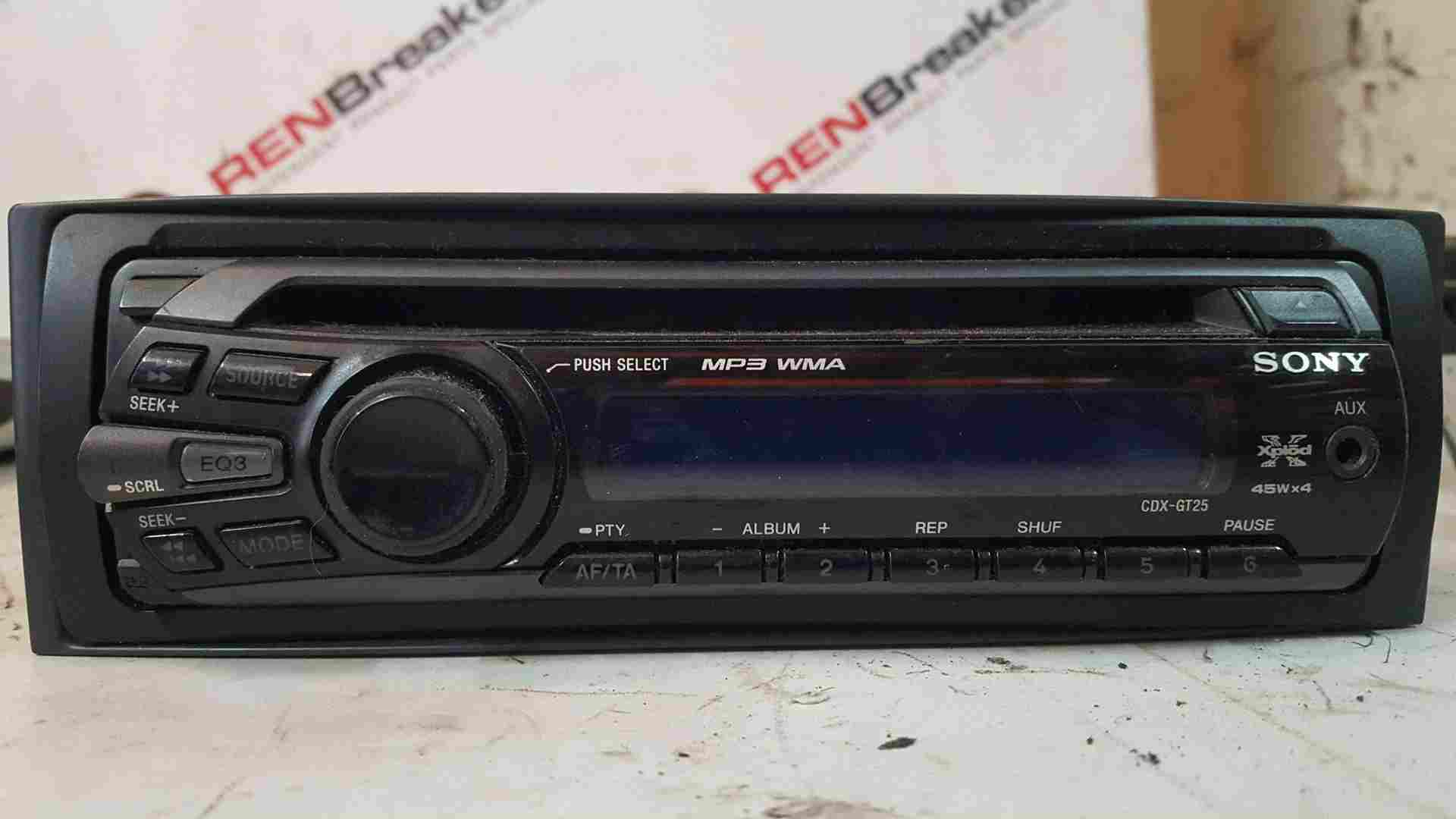 Thumb 4 Renault Clio MK3 2005-2009 Sony Radio Cd Player Aux cdx-gt25 + harness
