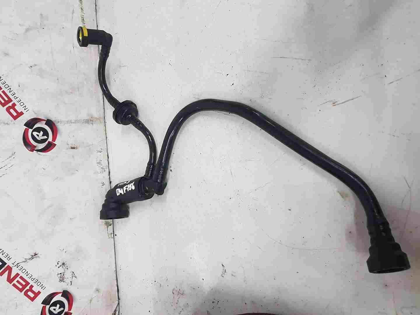 Renault Clio MK3 2005-2012 1.2 TCE Turbo Rocker Breather Pipe Vacuum 8200611946