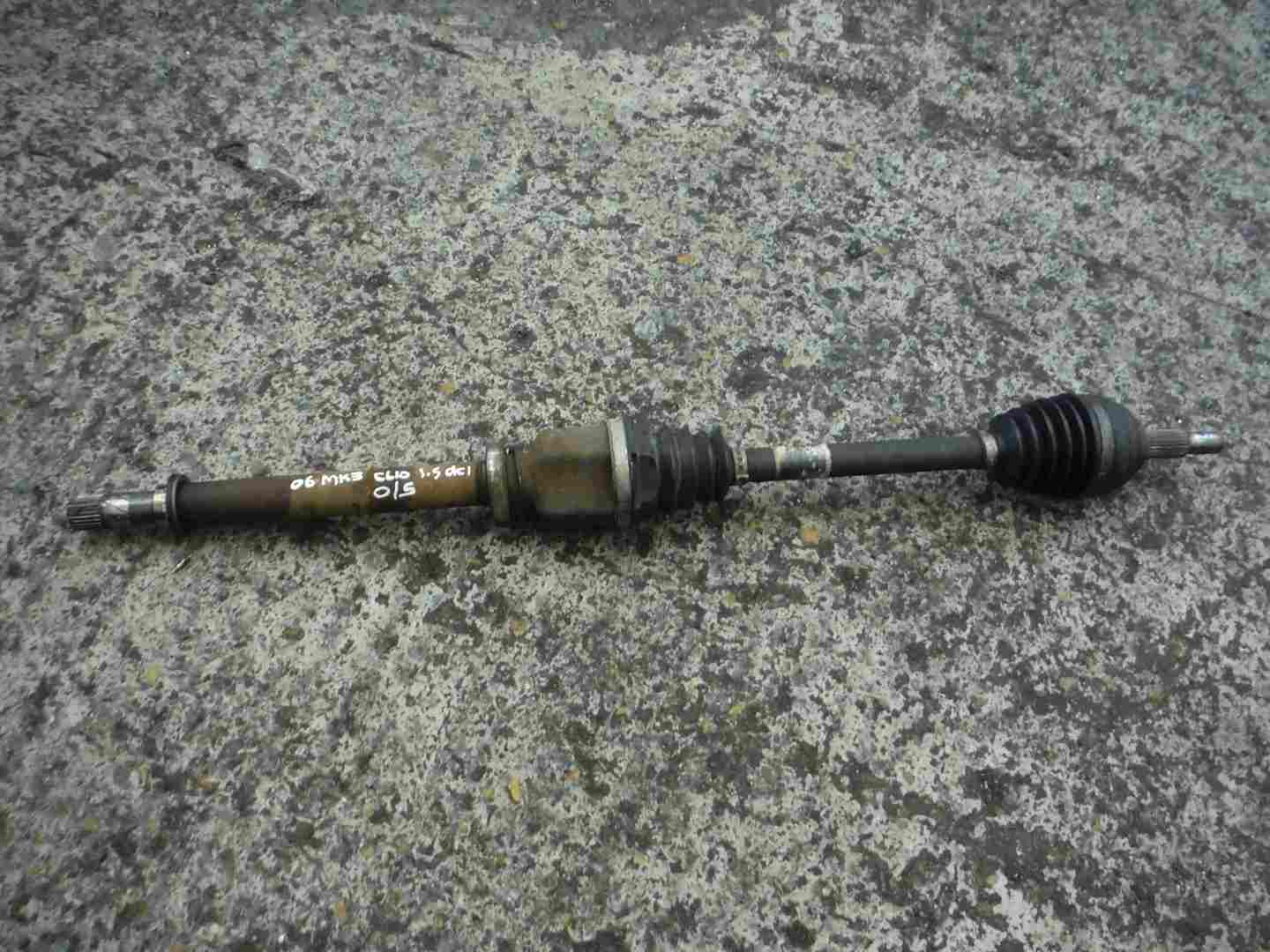 Renault Clio MK3 2005-2012 1.5 dCi Drivers OSF Front Driveshaft 8200499586