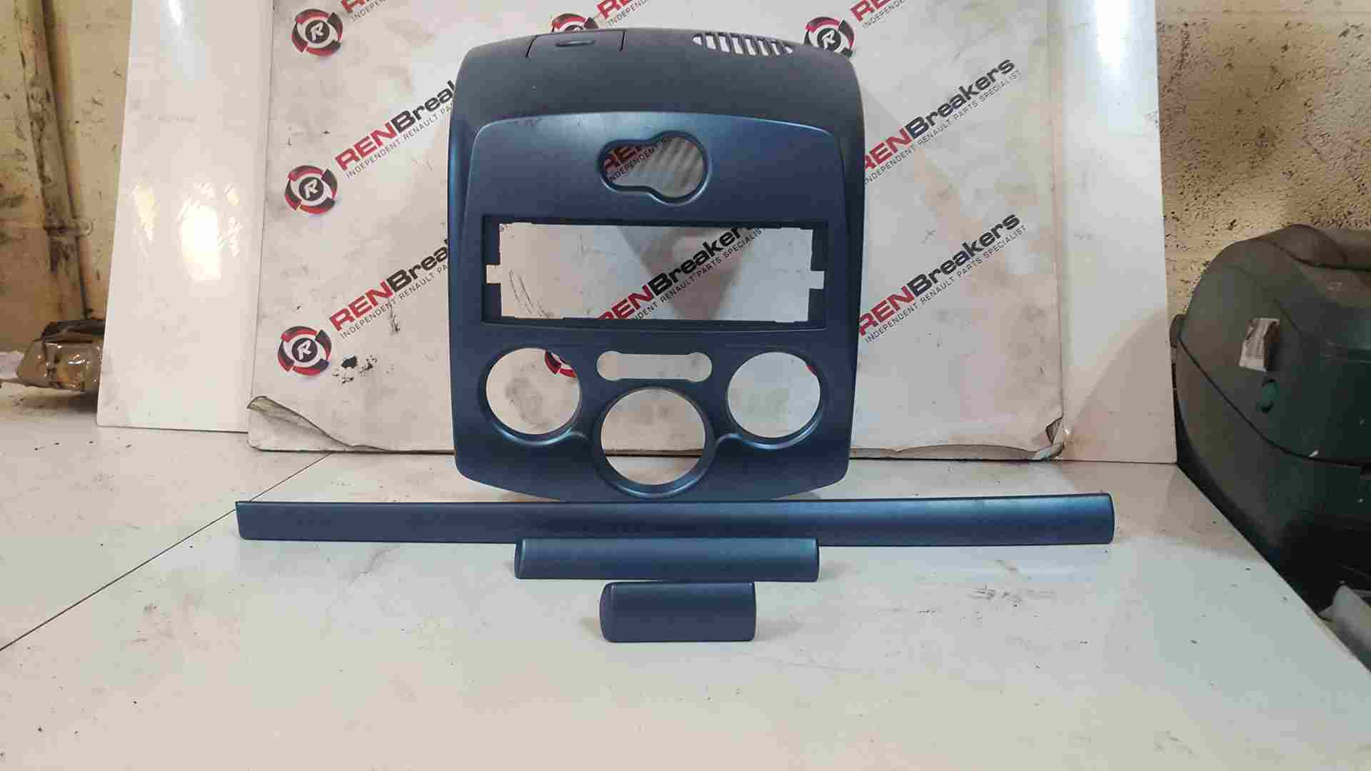 Renault Clio MK3 2005-2012 Blue Centre Dashboard Trim Plastic Dash Inserts 