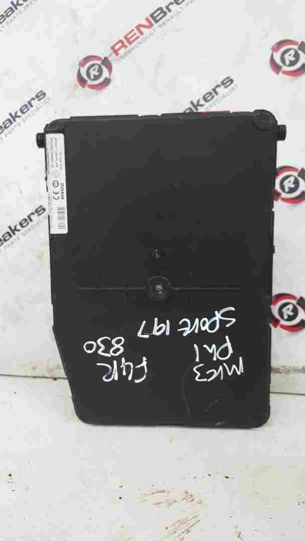 Thumb 4 Renault Clio MK3 2005-2012 Body Control Module 8200636729