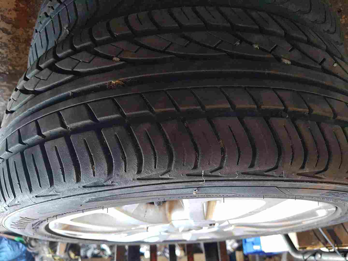 Thumb 2 Renault Clio MK3 2005-2012 Canasta Alloy Wheel + Tyre 195 50 16 6mm Tread 4/5