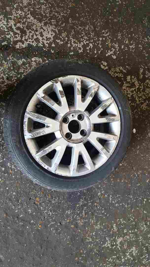 Thumb 4 Renault Clio MK3 2005-2012 Canasta Alloy Wheel 195 50 16 no centre cap 2/5