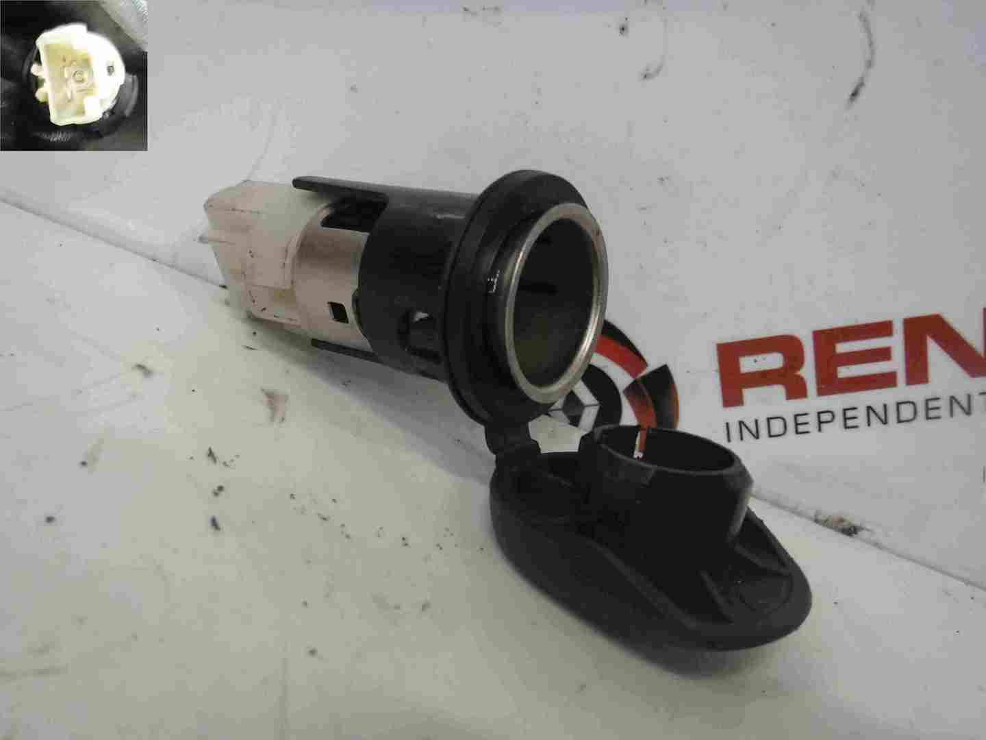 Renault Clio MK3 2005-2012 Cigarette Lighter Plug Socket 12V
