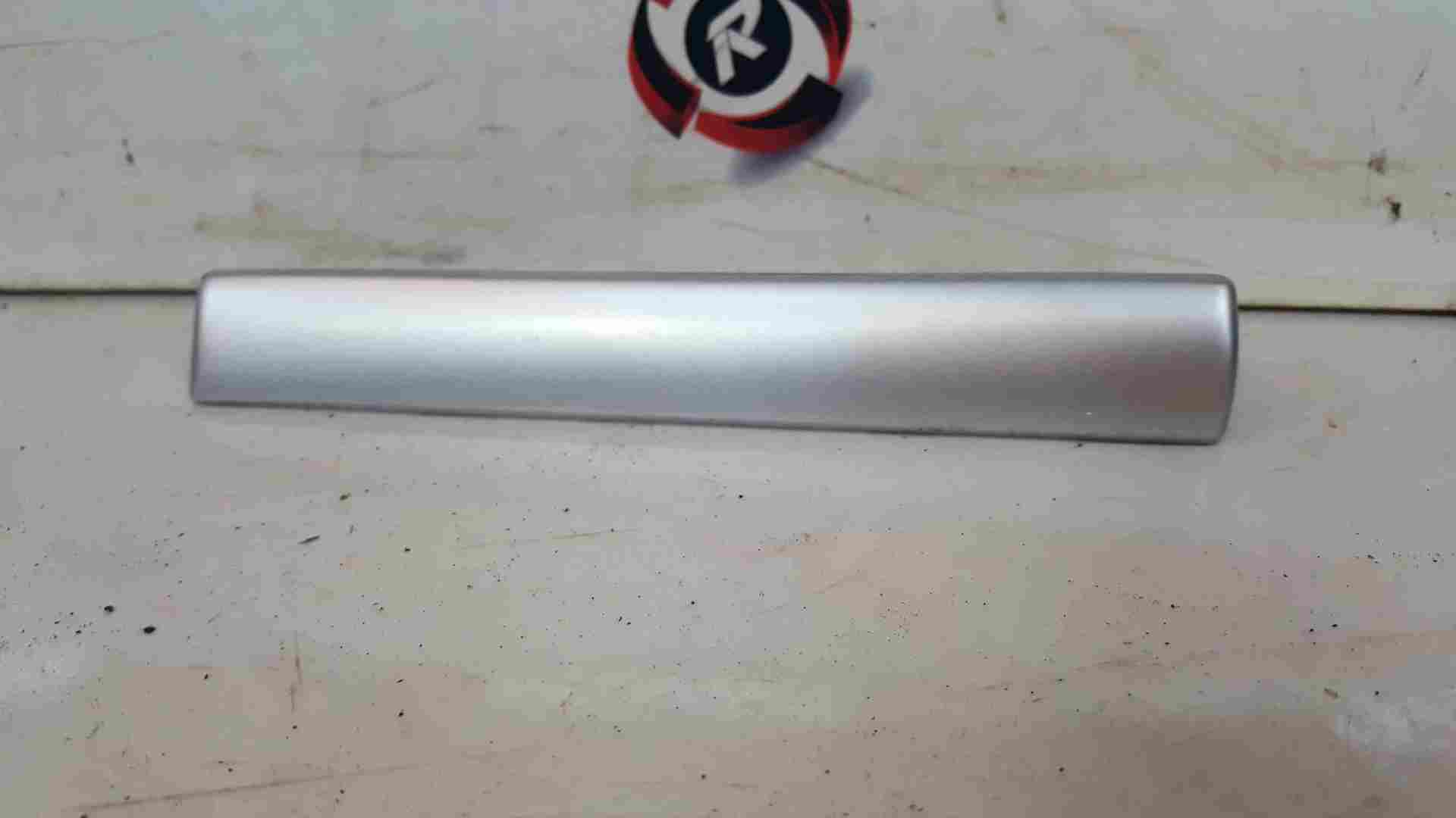 Thumb 5 Renault Clio MK3 2005-2012 Dashboard Insert Interior Trim Plastic Silver 