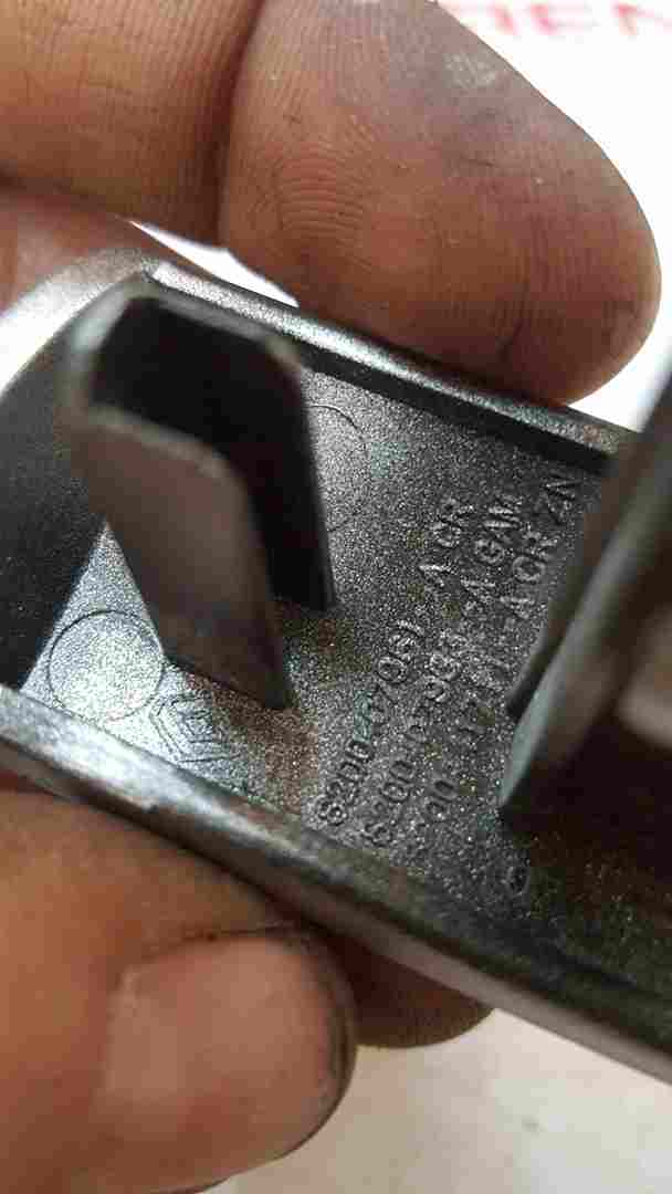 Thumb 2 Renault Clio MK3 2005-2012 Dashboard Insert Interior Trim Plastic Silver