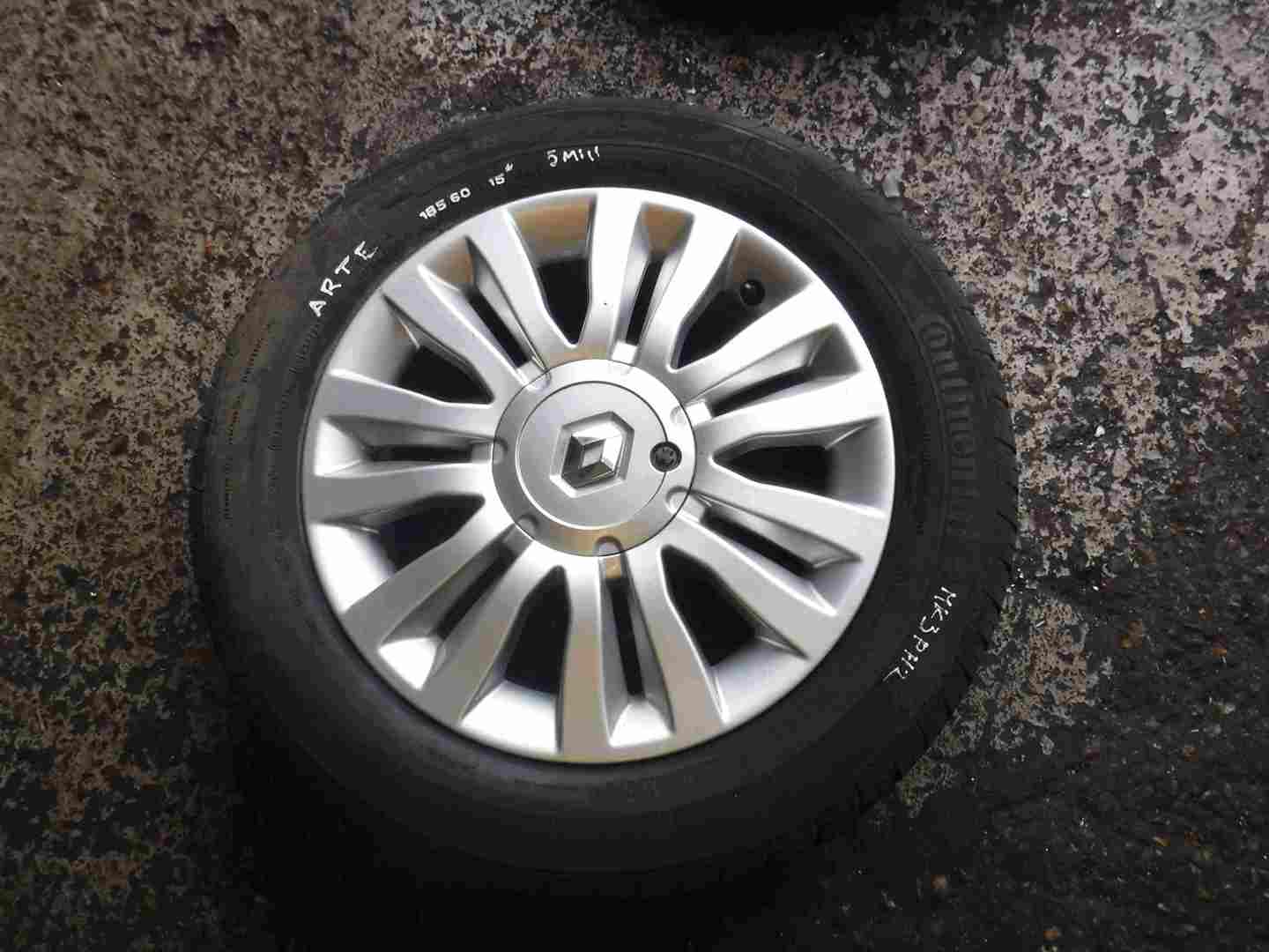 Renault Clio MK3 2005-2012 Del Arte Alloy Wheel + Tyre 185 60 15 5mm inch 4/5