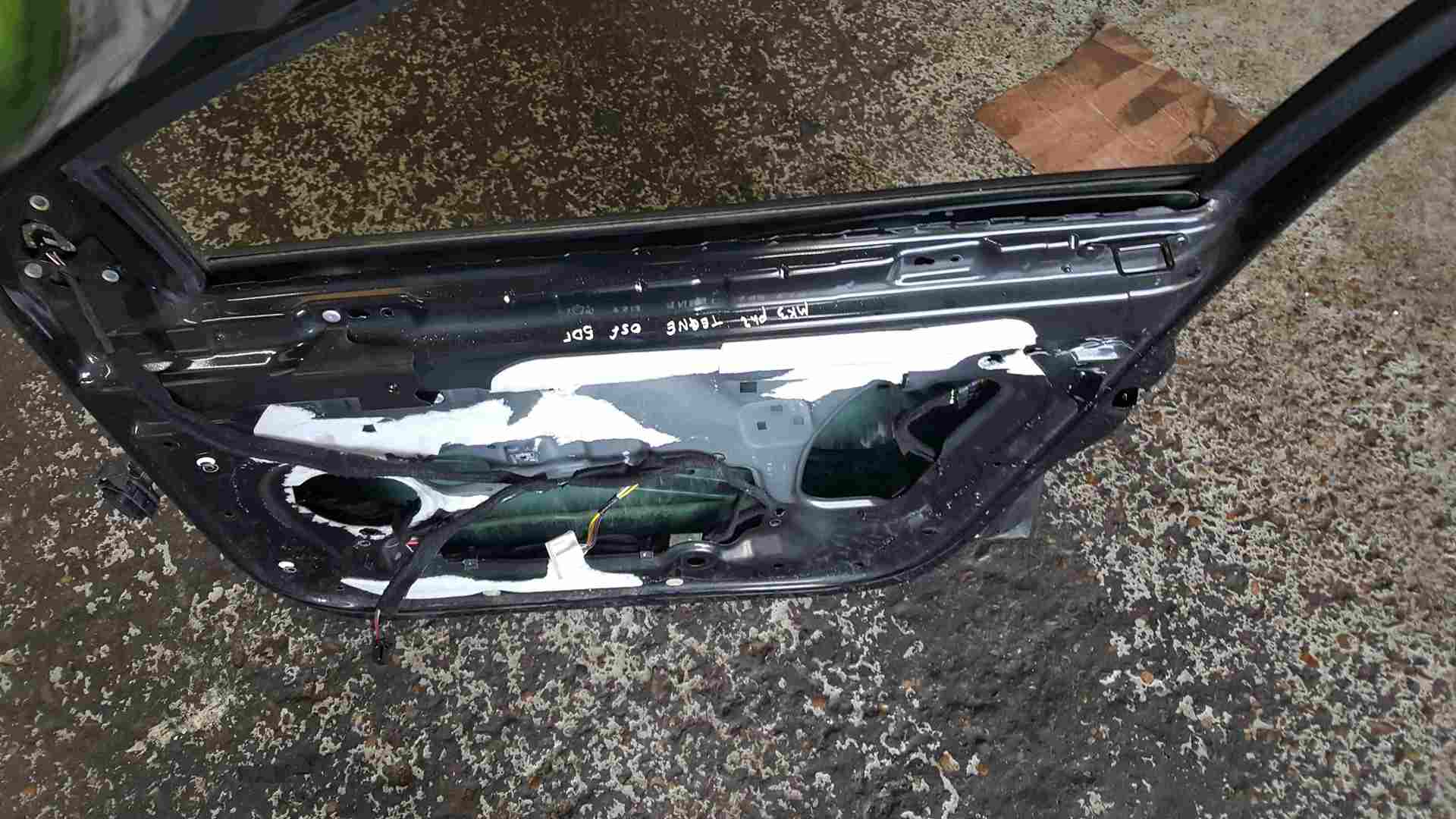 Thumb 5 Renault Clio MK3 2005-2012 Drivers OSF Front Door Black TEGNE 5dr