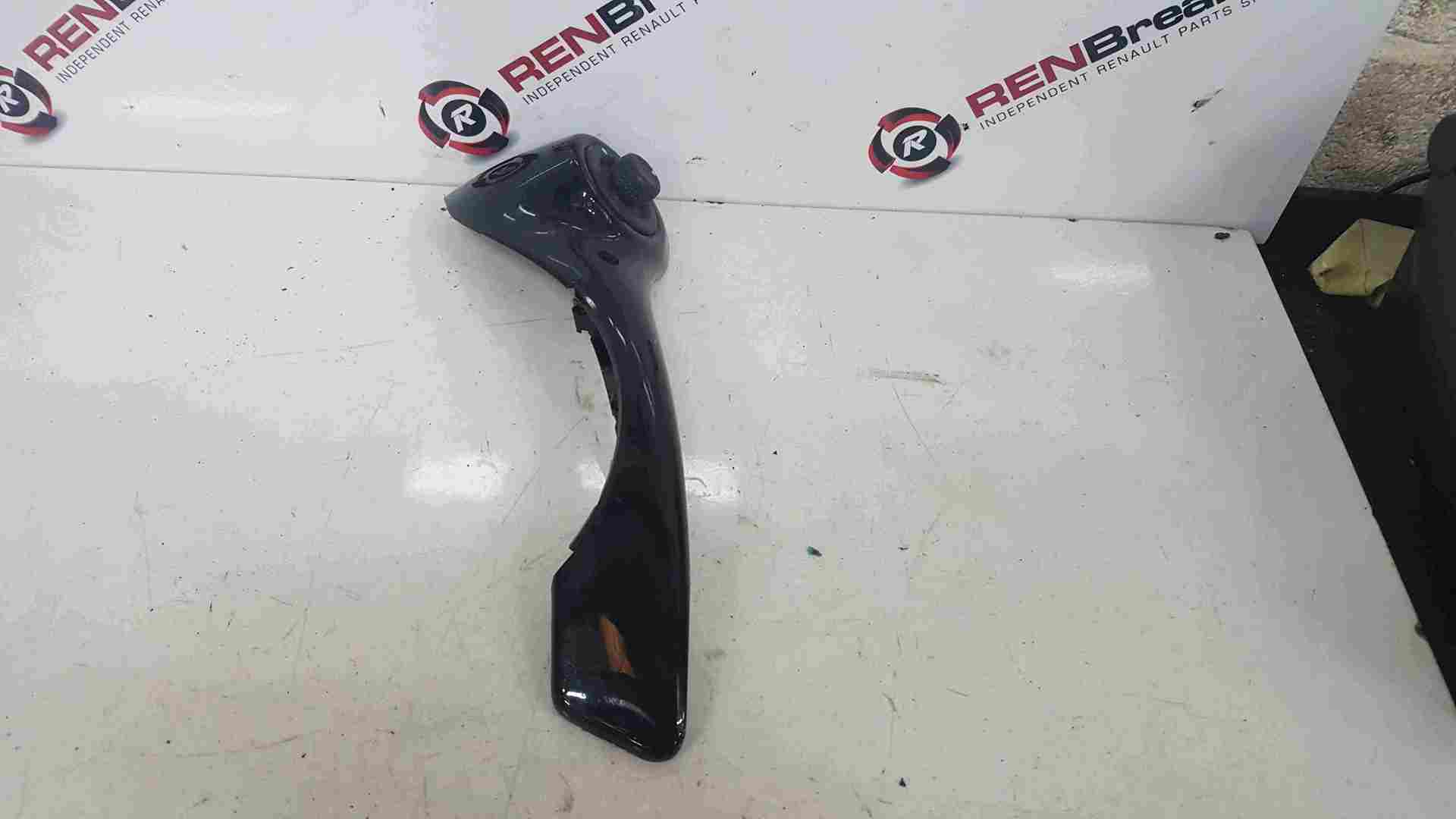 Thumb 2 Renault Clio MK3 2005-2012 Drivers OSF Front Grab Handle Mirror Gloss Black