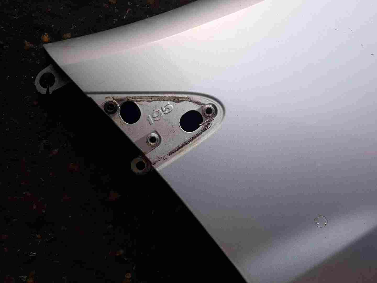 Thumb 5 Renault Clio MK3 2005-2012 Drivers OSF Front Wing Silver Ted69 195