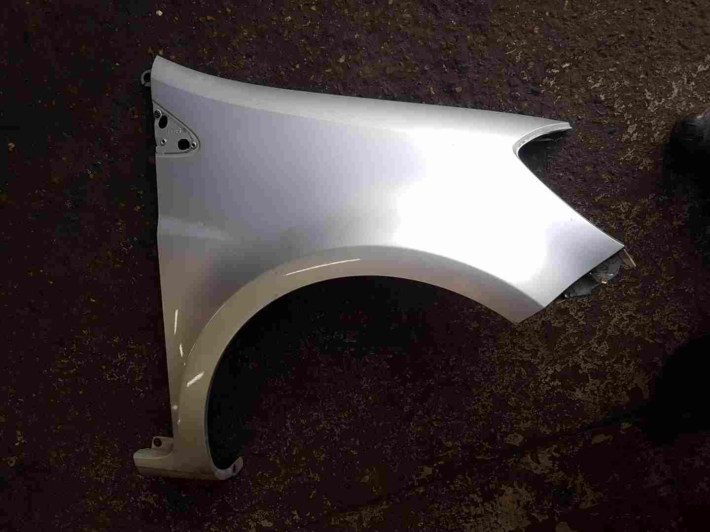 Renault Clio MK3 2005-2012 Drivers OSF Front Wing Silver Ted69 195
